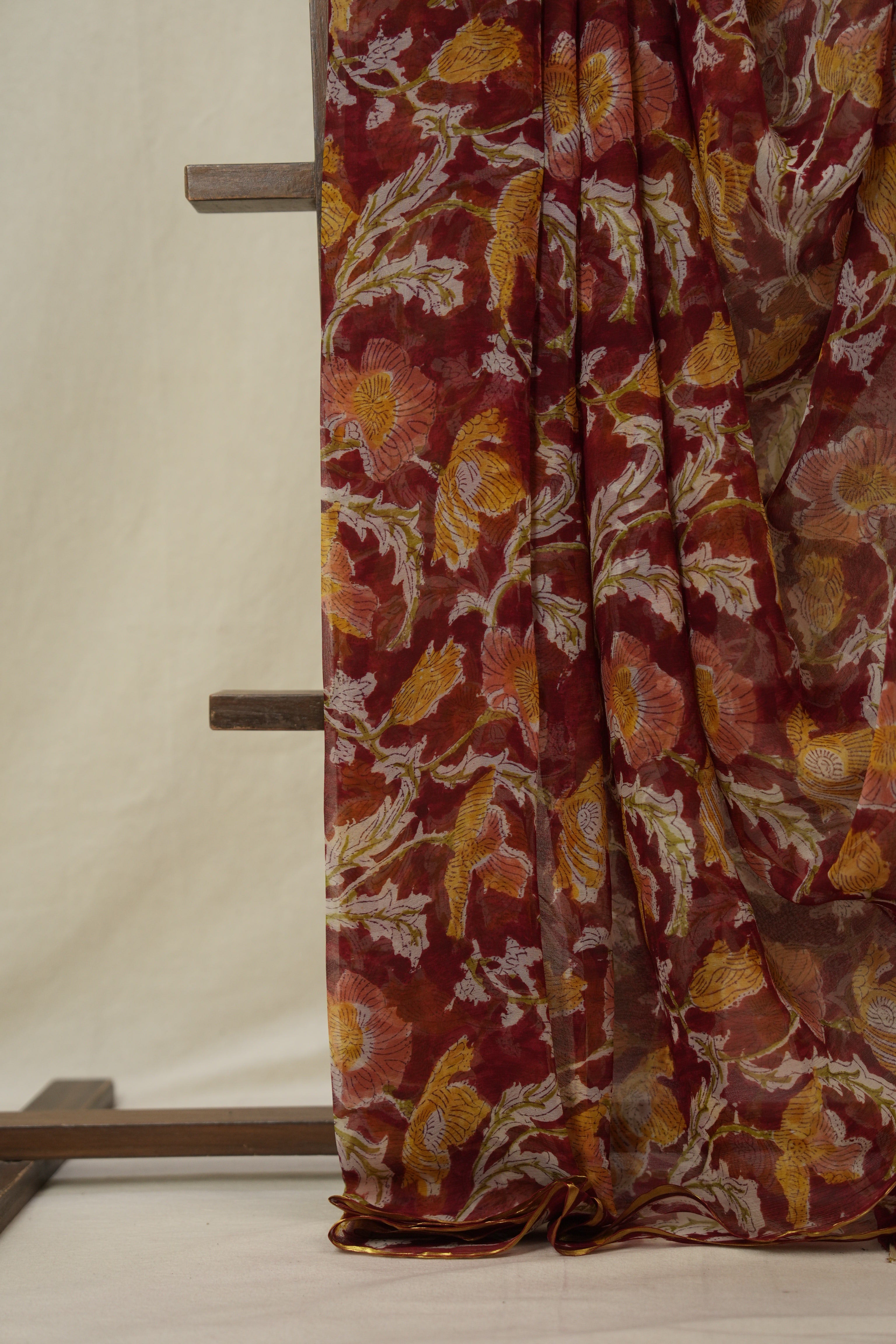 Red HBP Chiffon Saree - SRRHGS16