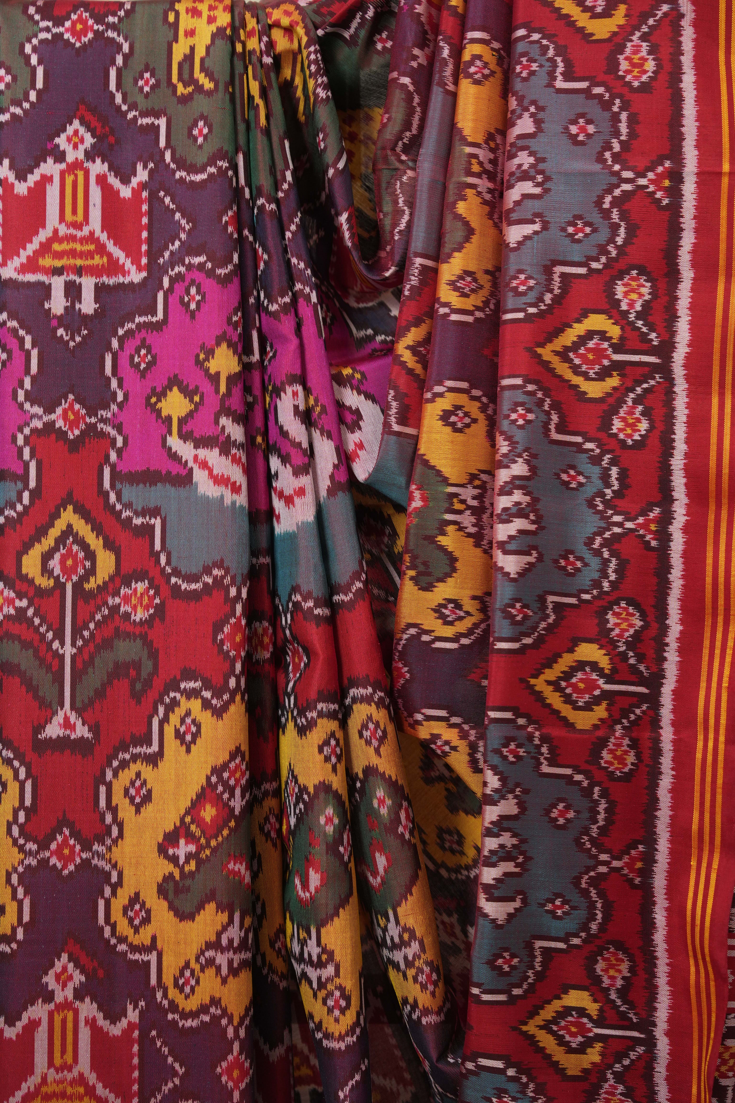 Red Rajkot Patola Silk Saree - SRRRPSS585