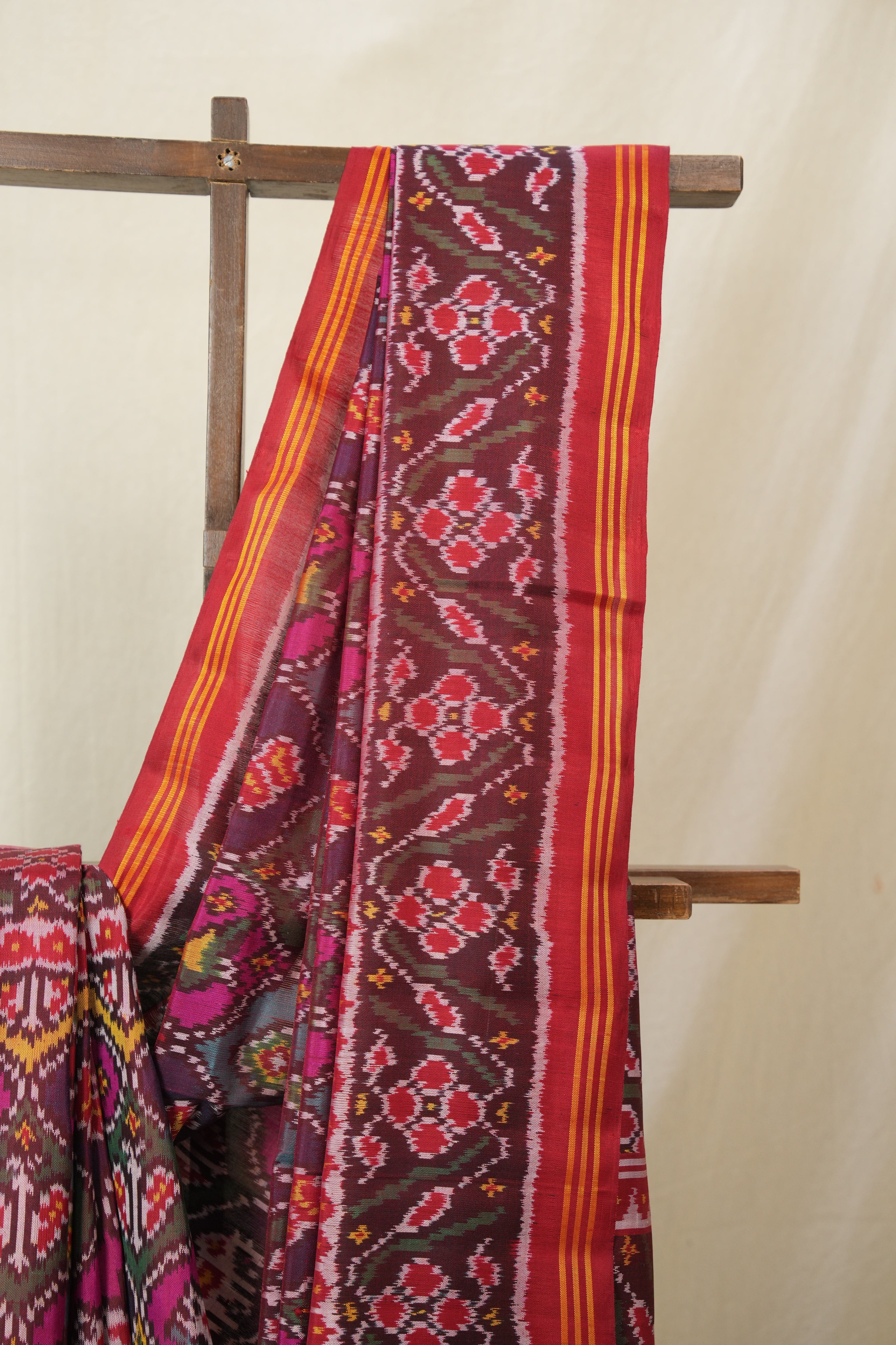 Marron Rajkot Patola Silk Saree - SRMRPSS587