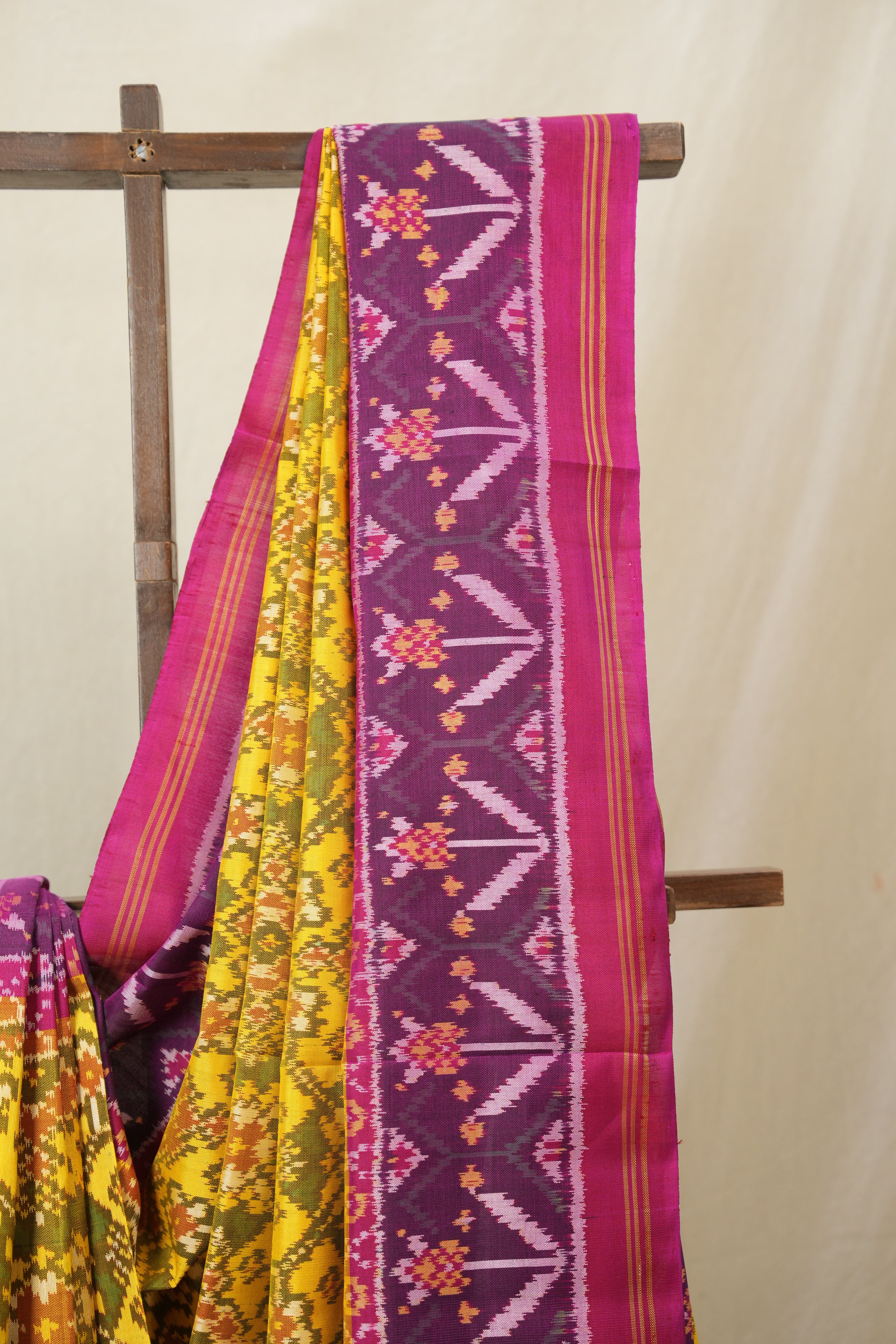 Yellow Rajkot Patola Silk Saree - SRYRPSS590
