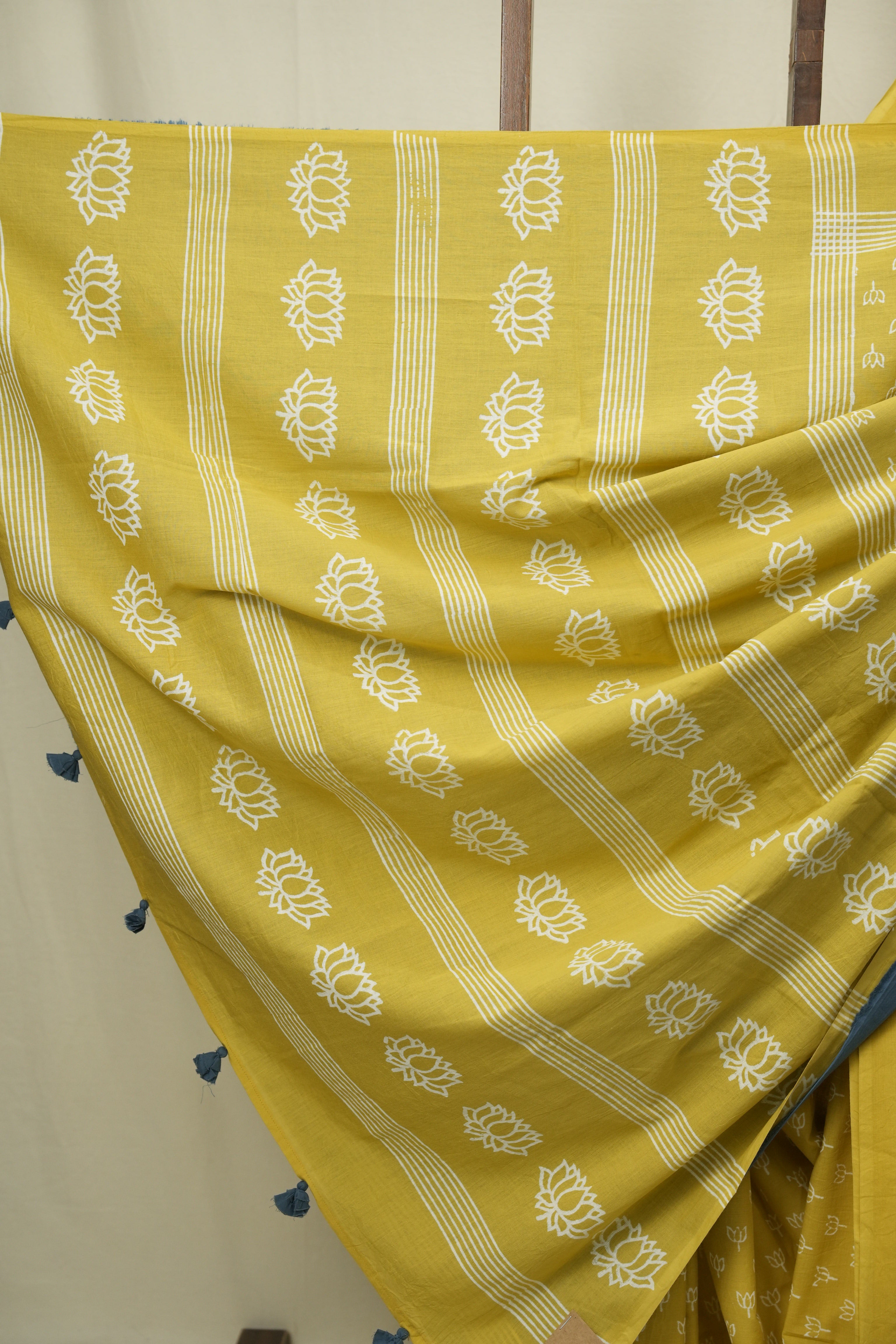 Light Yellow HBP Cotton Saree - SRLYCS3477