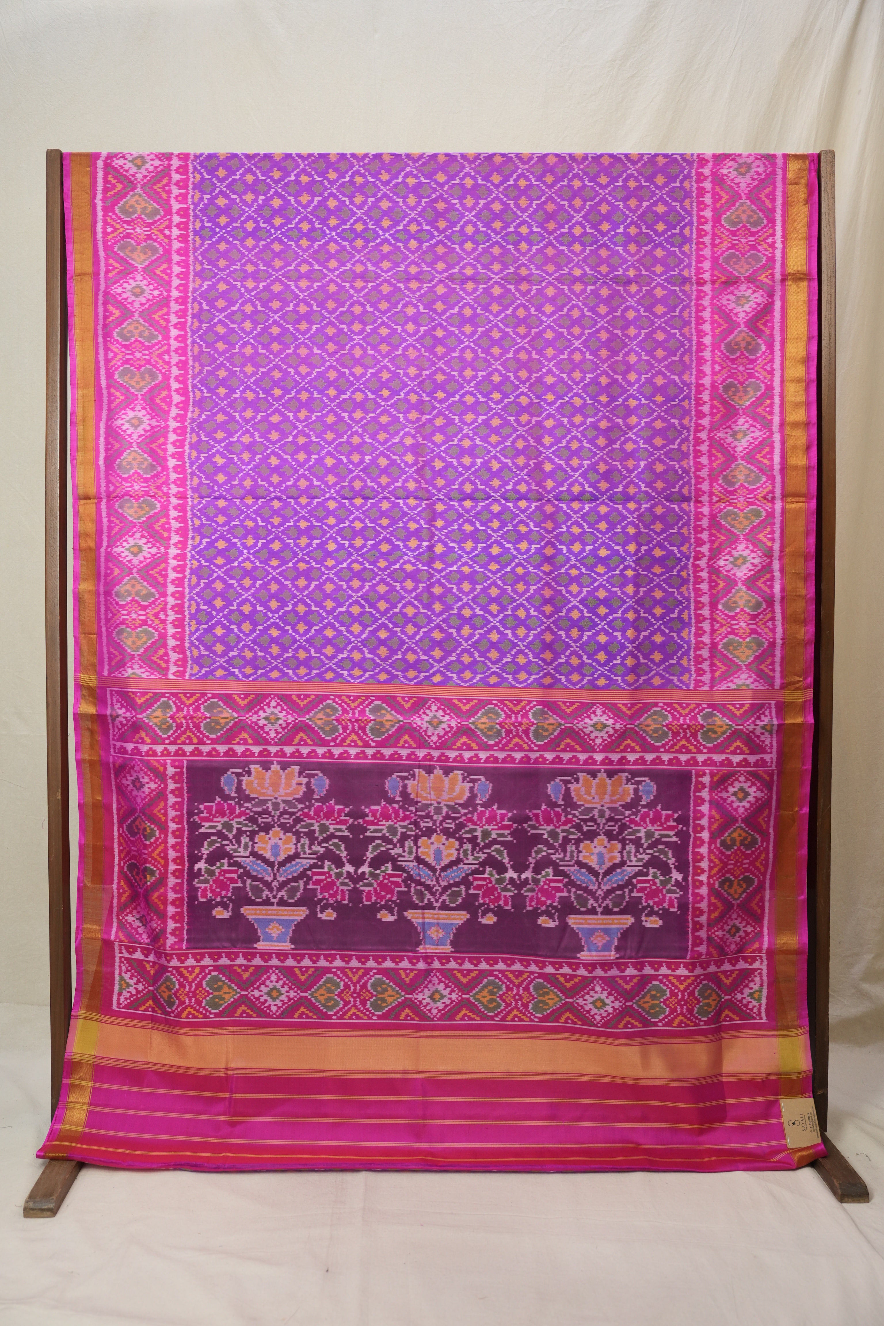 Purple  Rajkot Patola Silk Saree - SRPRPSS580