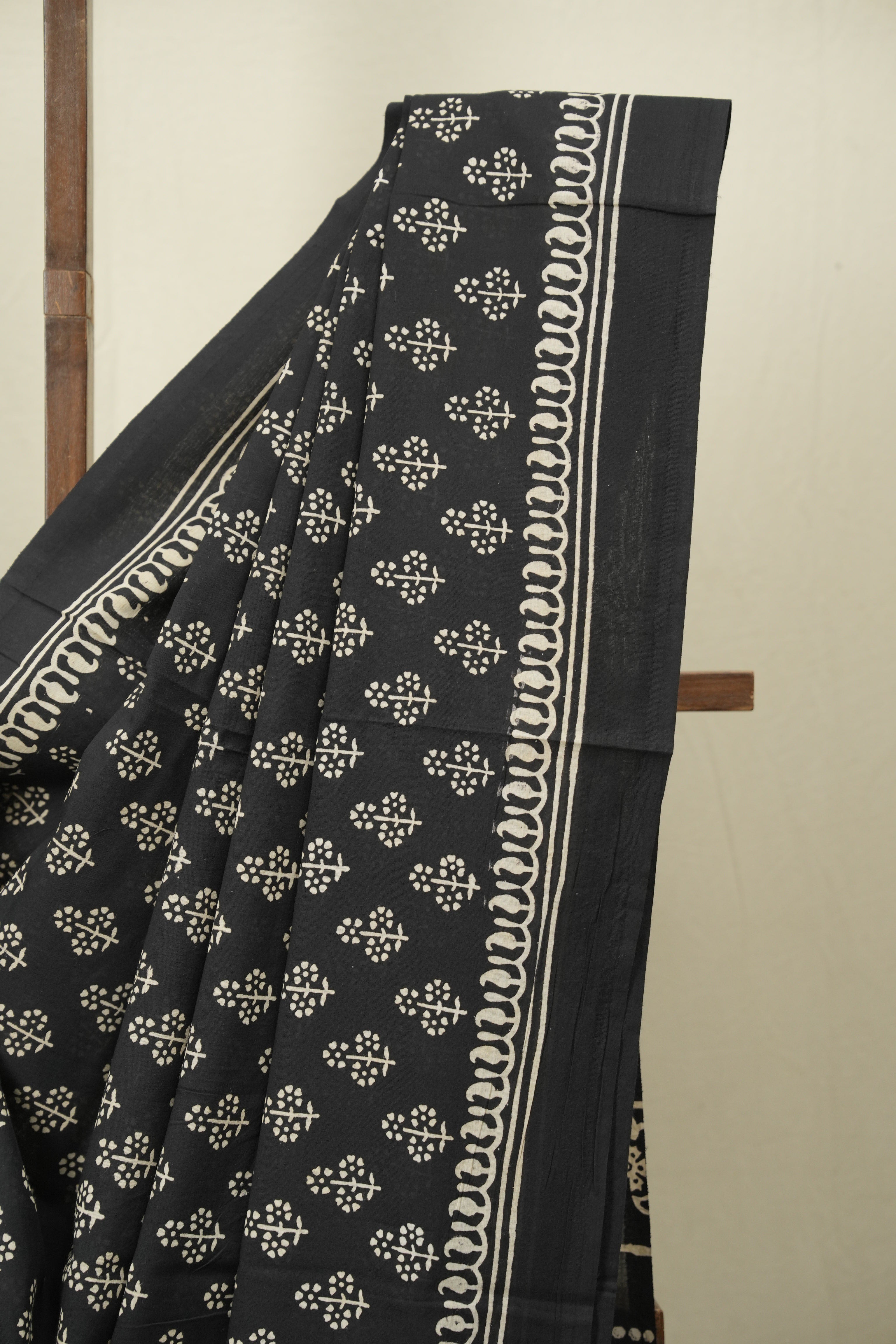 Black HBP Cotton Saree - SRBCS3482