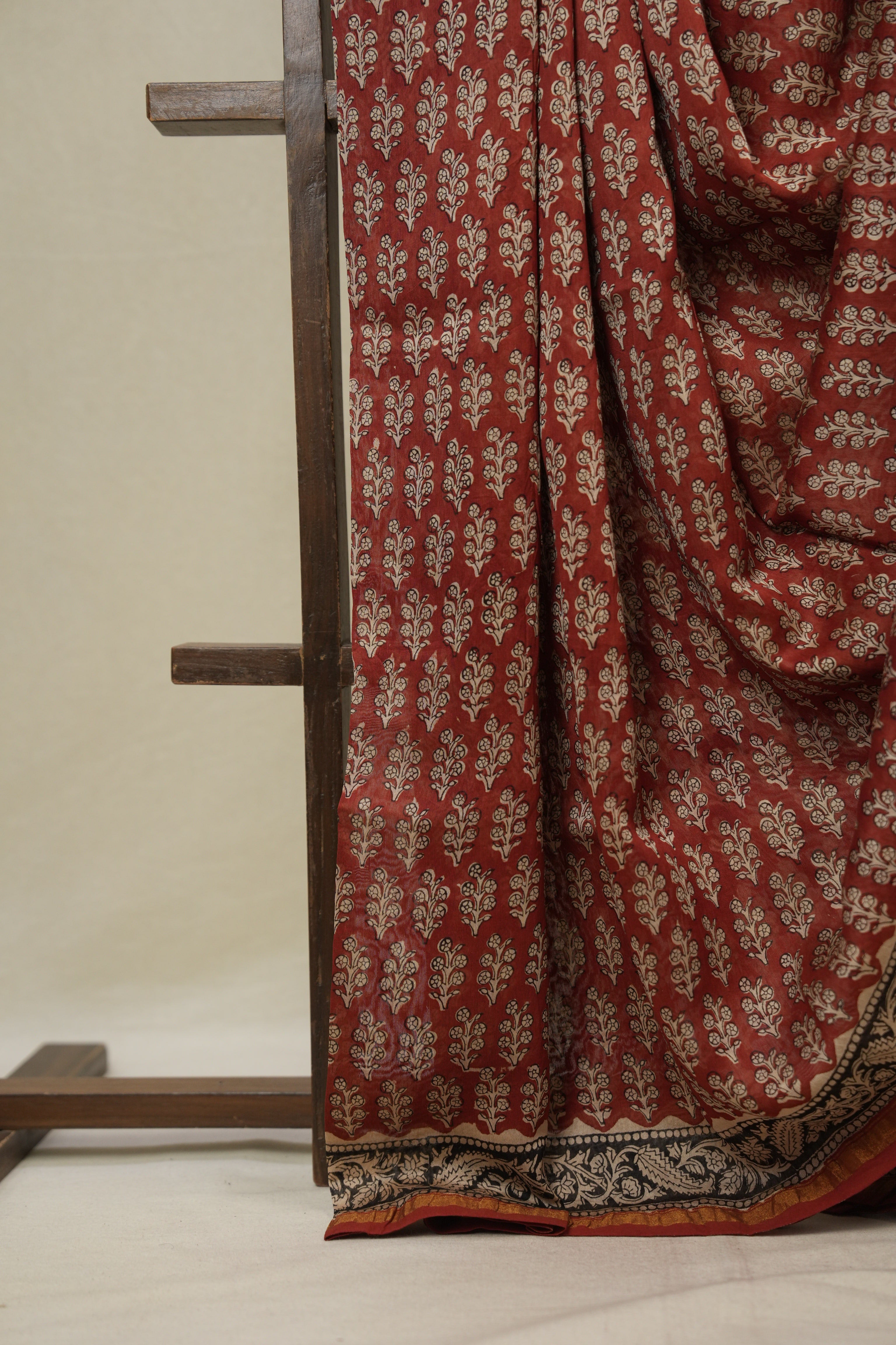 Maroon HBP Cotton Silk Saree With Chanderi Border - SRMCSS1622