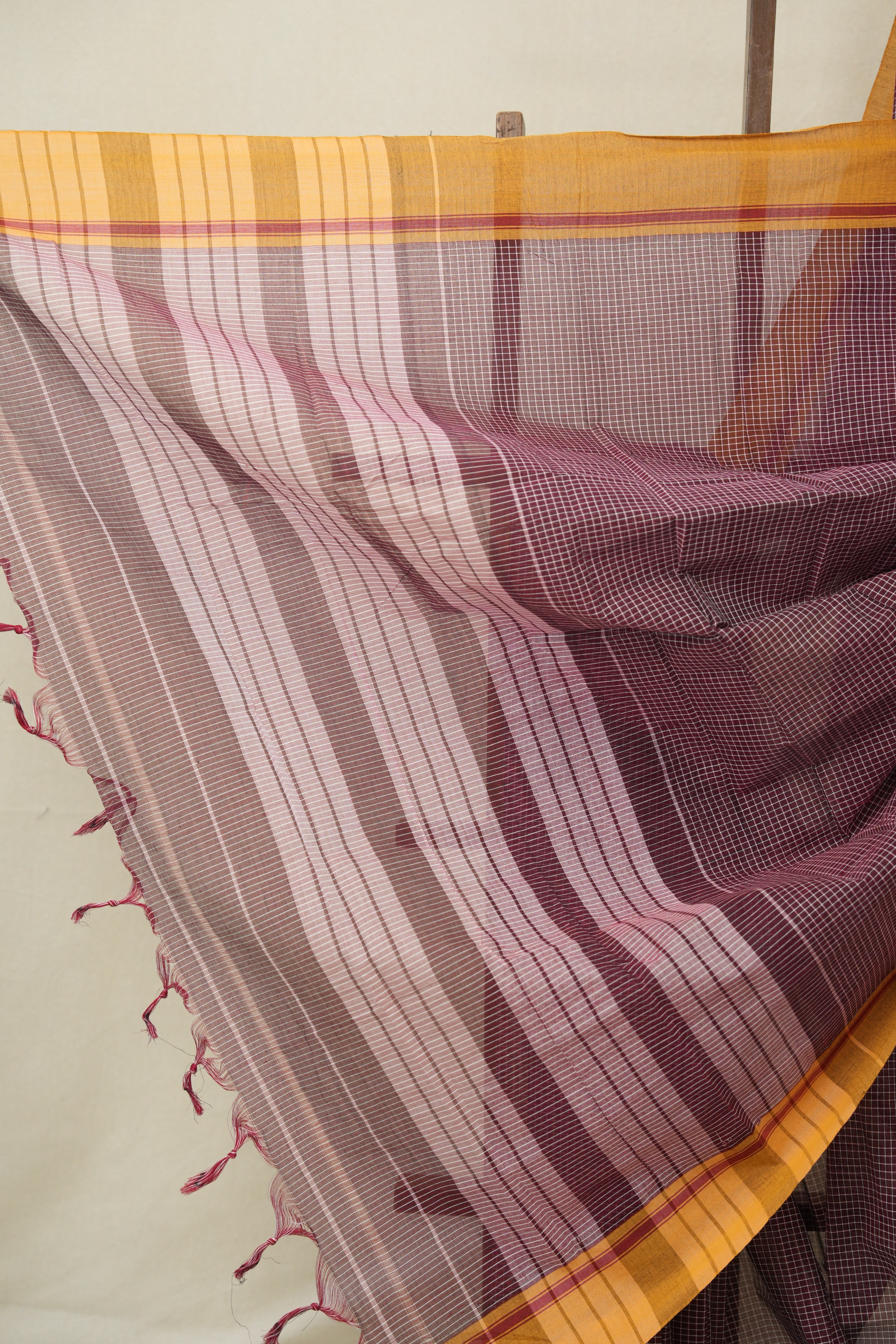 Maroon Big Checks Cotton Patteda Anchu Saree - SRMPAS326