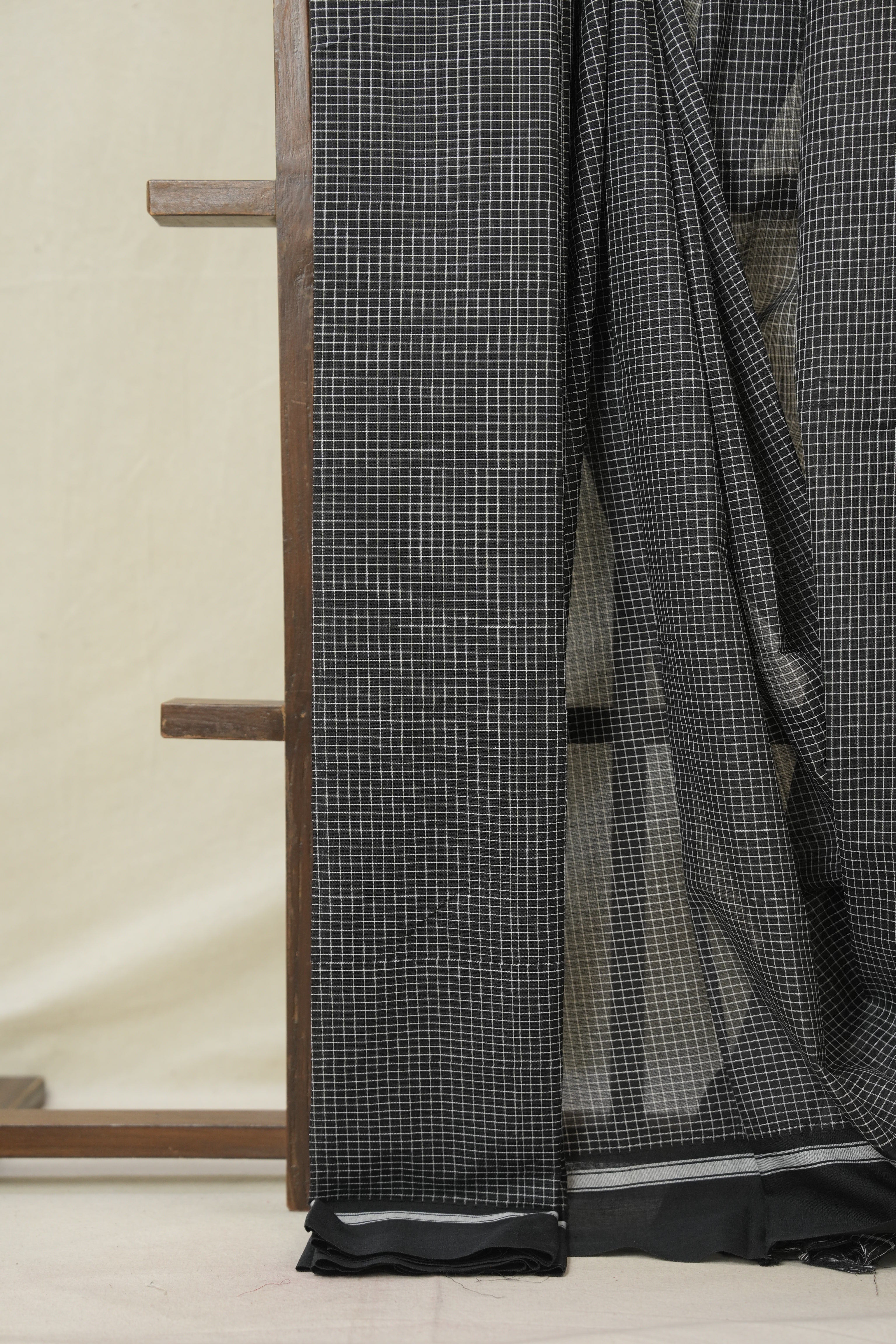 Black Big Checks Cotton Patteda Anchu Saree - SRBPAS329