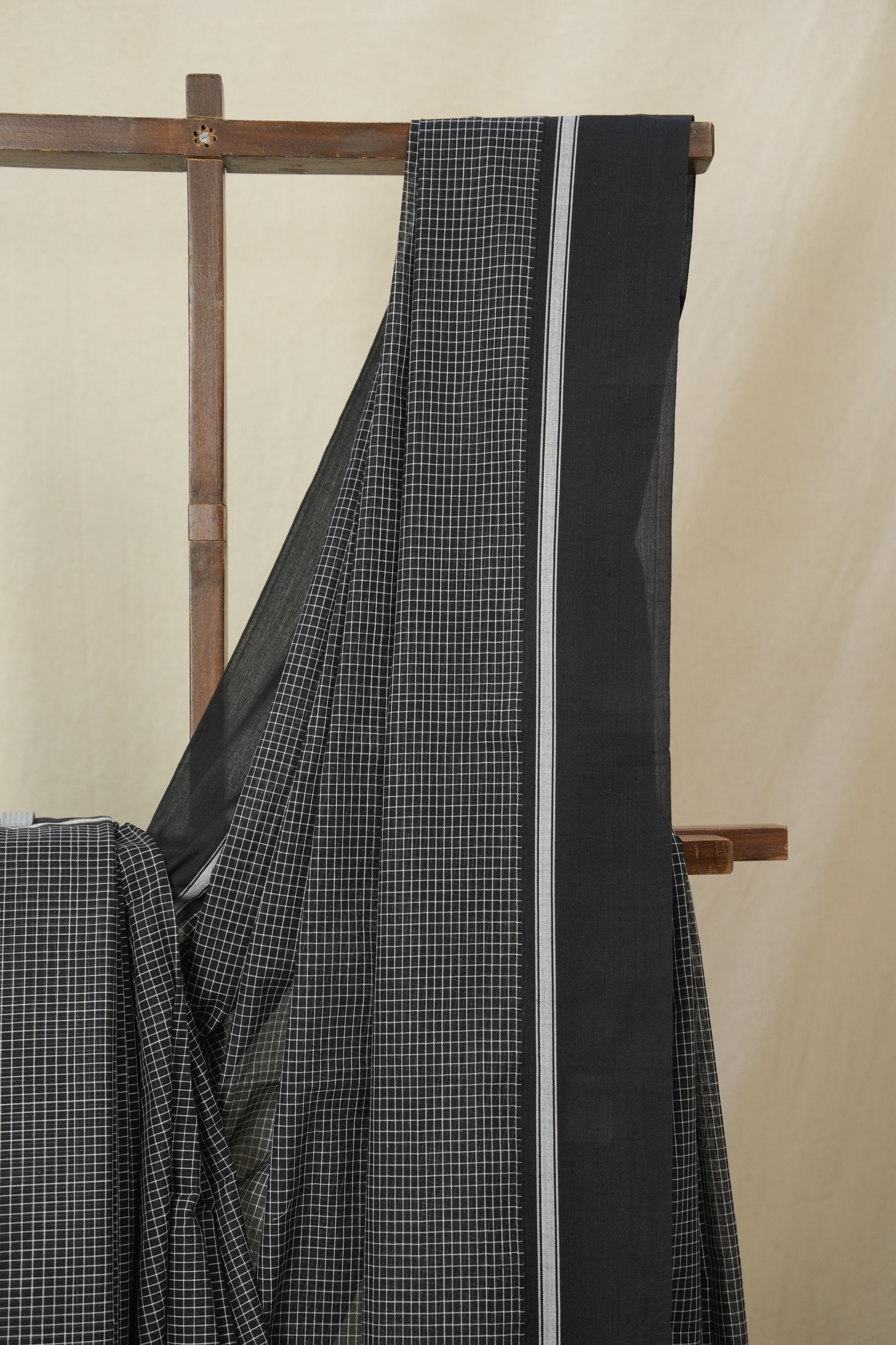 Black Big Checks Cotton Patteda Anchu Saree - SRBPAS329