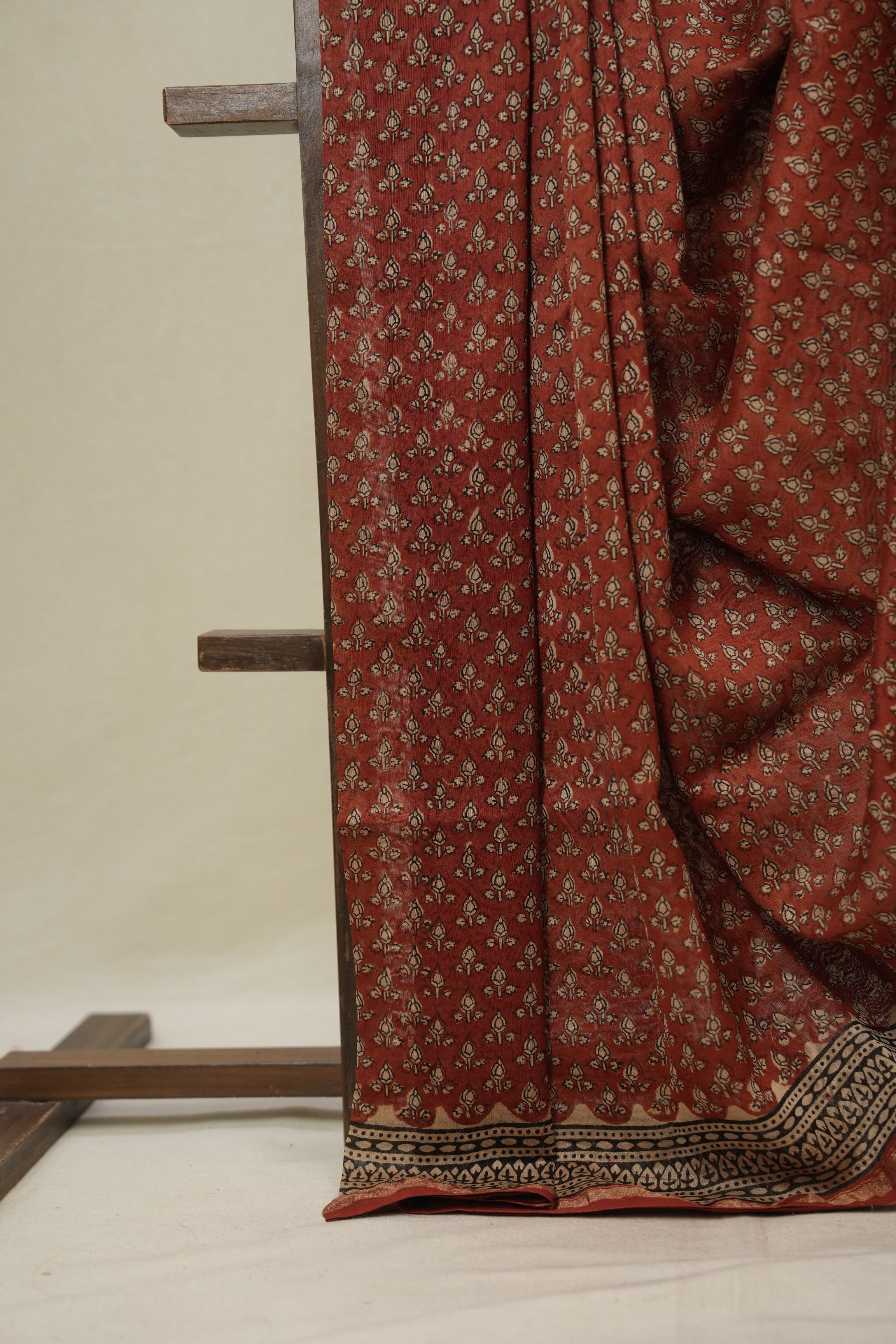 Maroon HBP Cotton Silk Saree With Chanderi Border - SRMCSS1618
