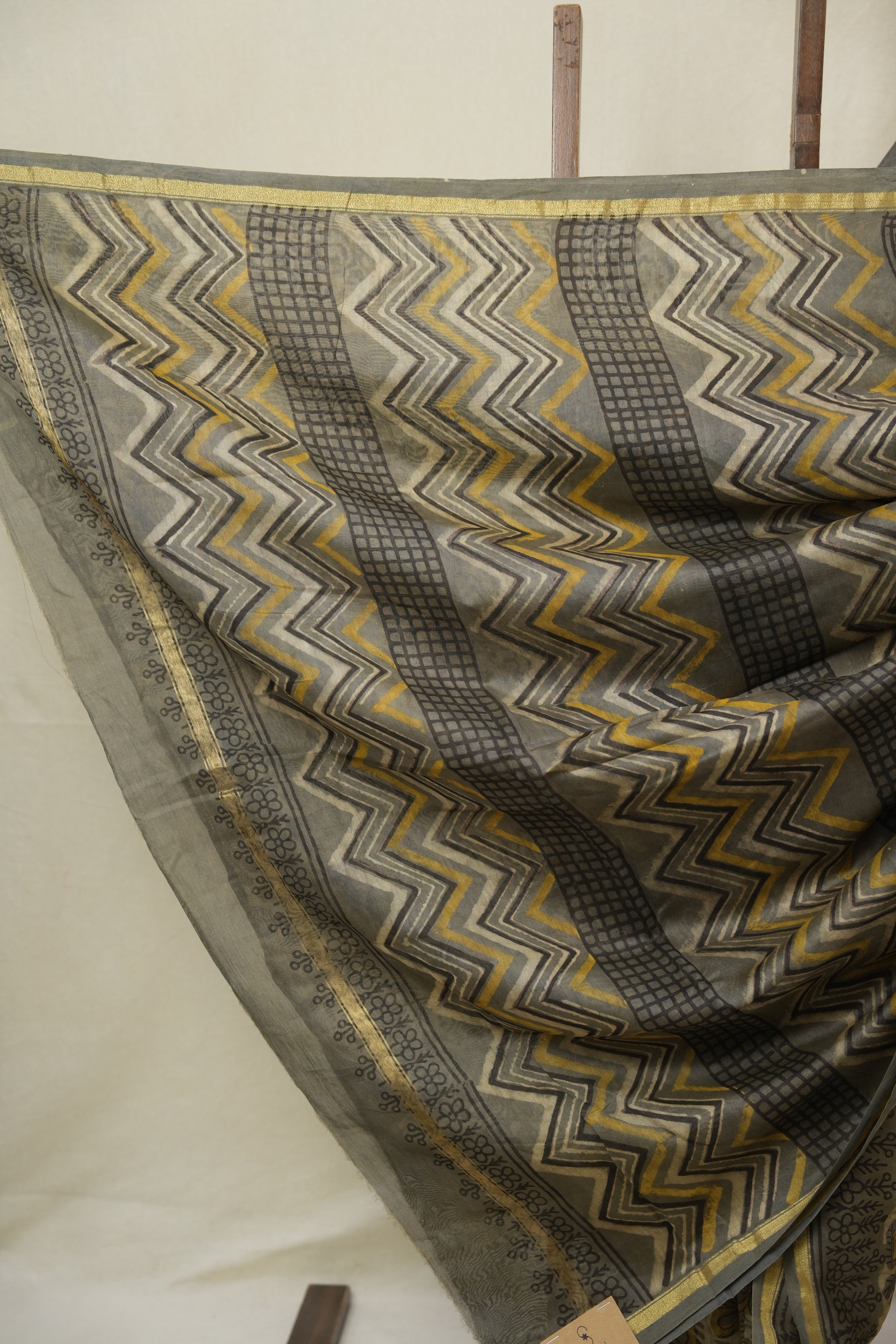 Cream Grey HBP Cotton Silk Saree With Chanderi Border - SRCGCSS1601