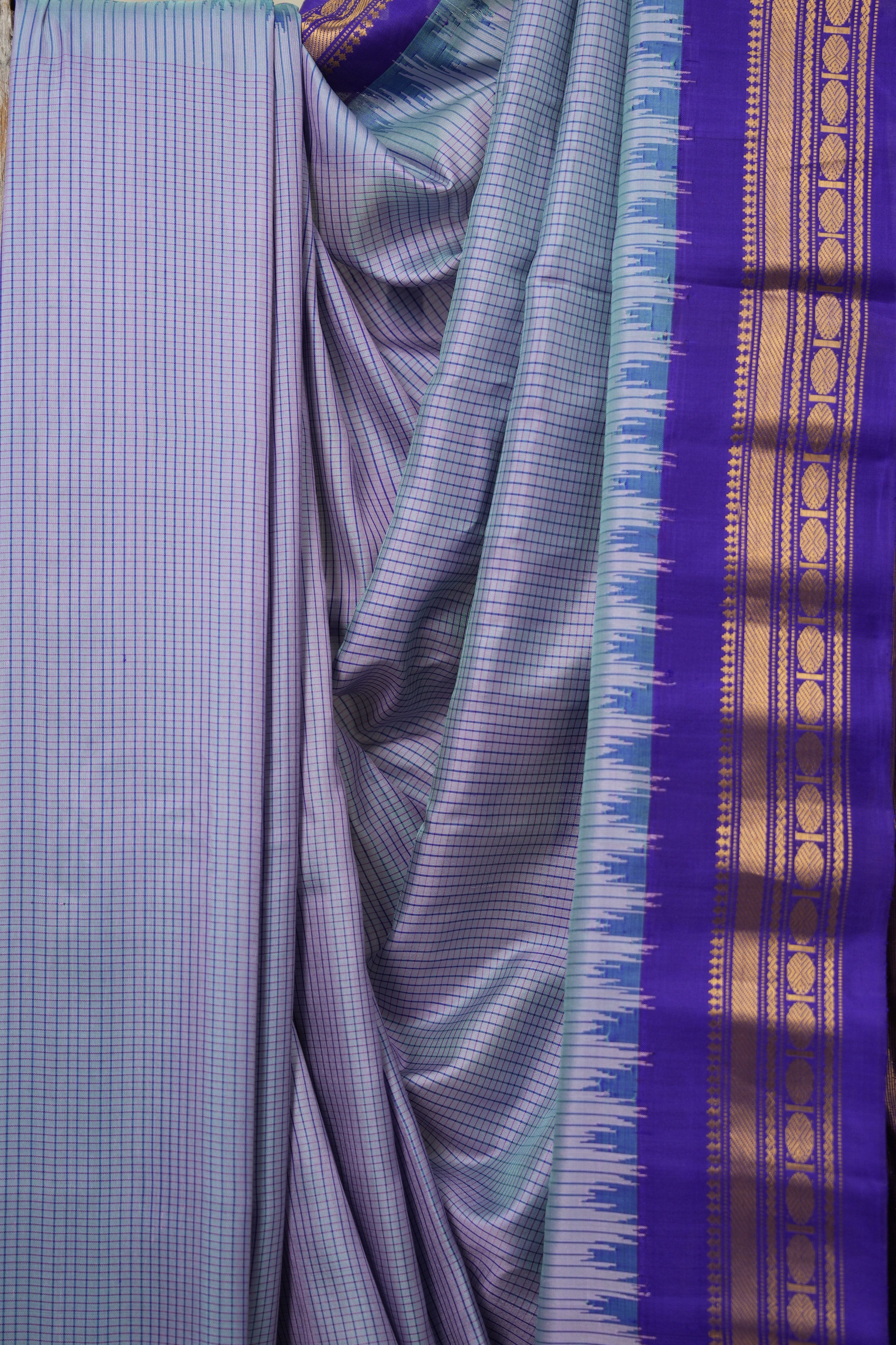 Dual Tone Blue Gadwal Silk Saree - SRDTBGSS619