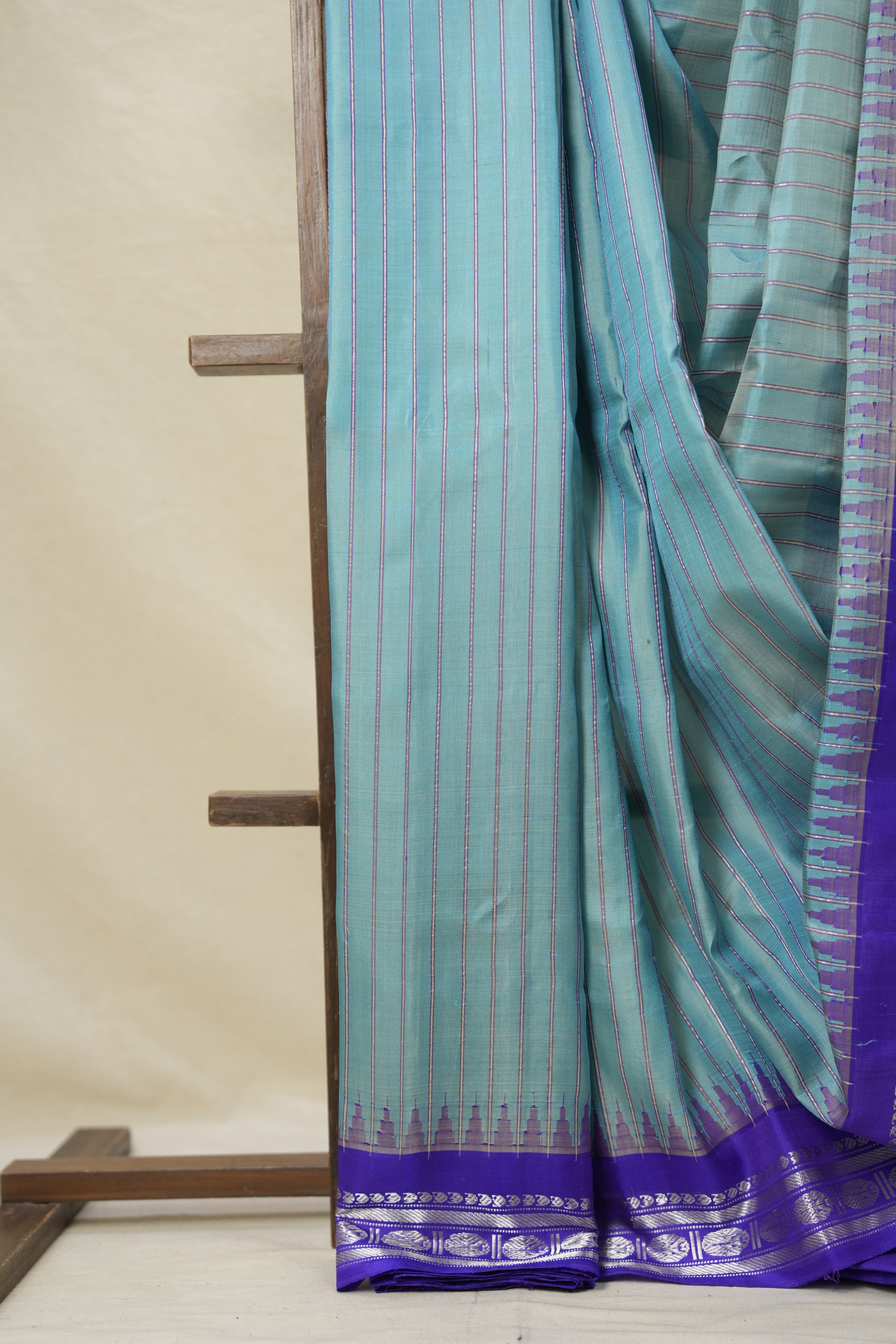 Aqua Blue Gadwal Silk Saree - SRABGSS617