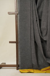 Black Checks Cotton Patteda Anchu Saree - SRBCCPAS295