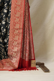 Black Banarasi Silk Saree-SRBBSS05EX