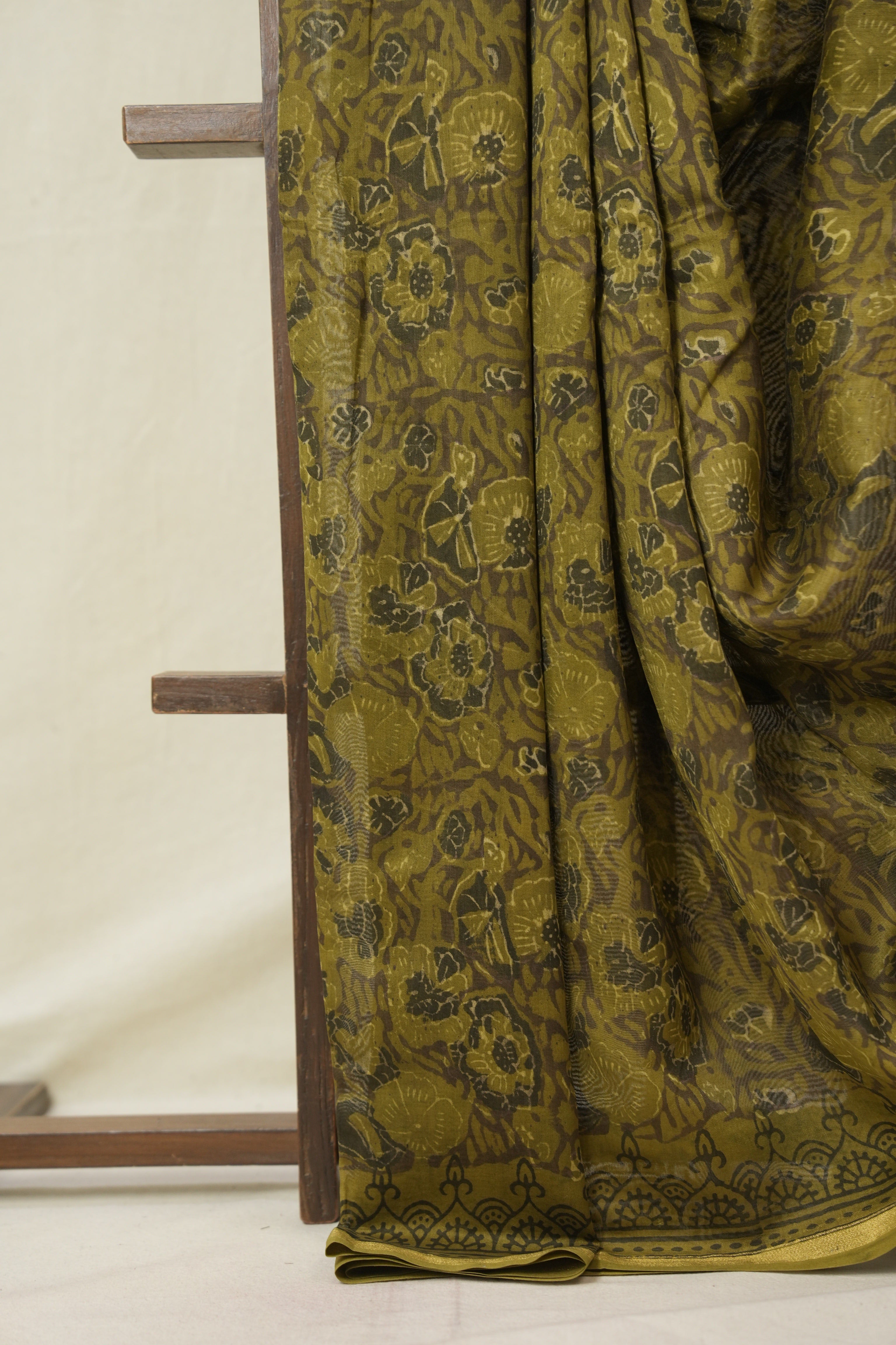 Mehendi Green HBP Cotton Silk Saree With Chanderi Border - SRMGBCSS1593