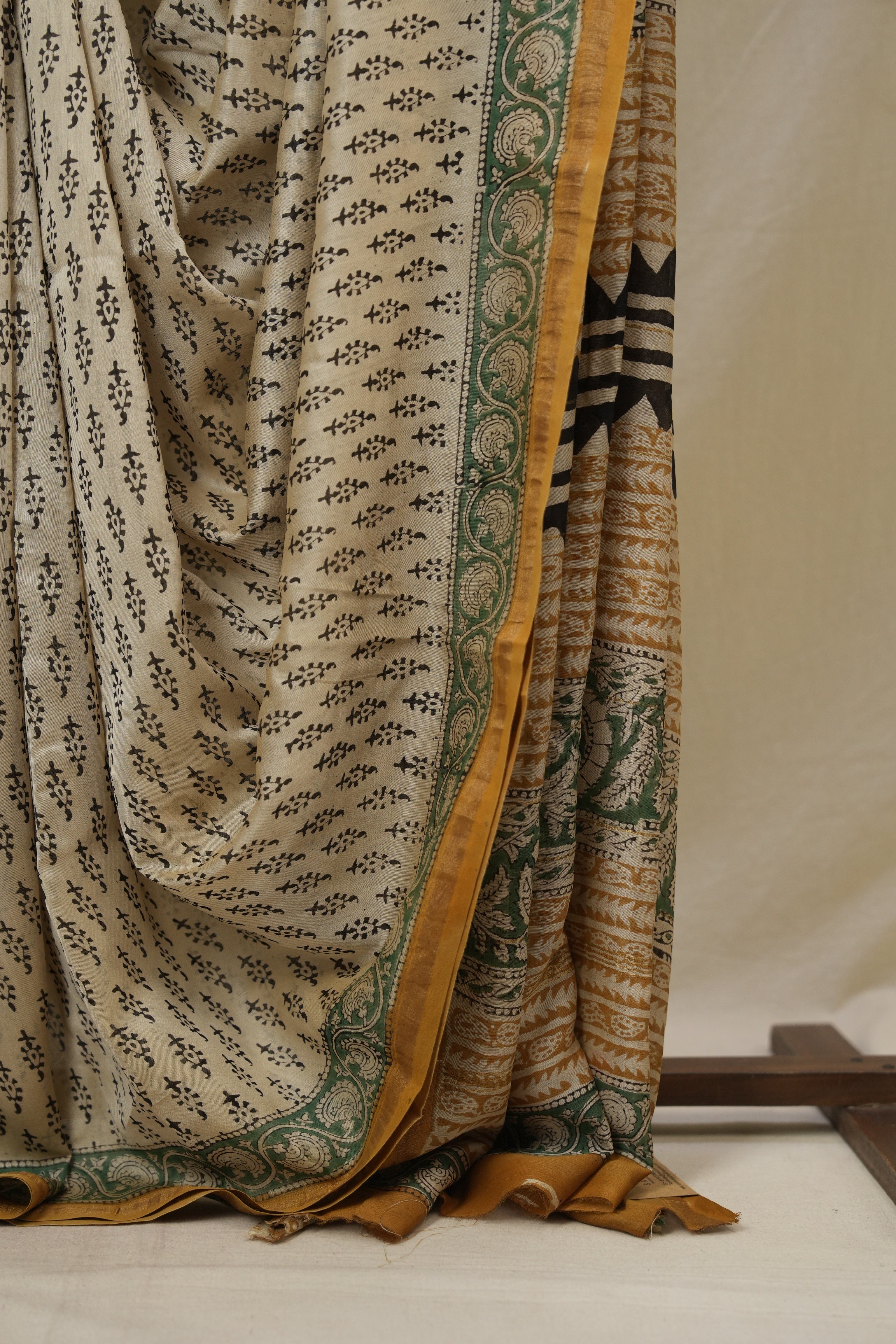 Beige HBP Cotton Silk Saree With Chanderi Border - SRBCSS1656
