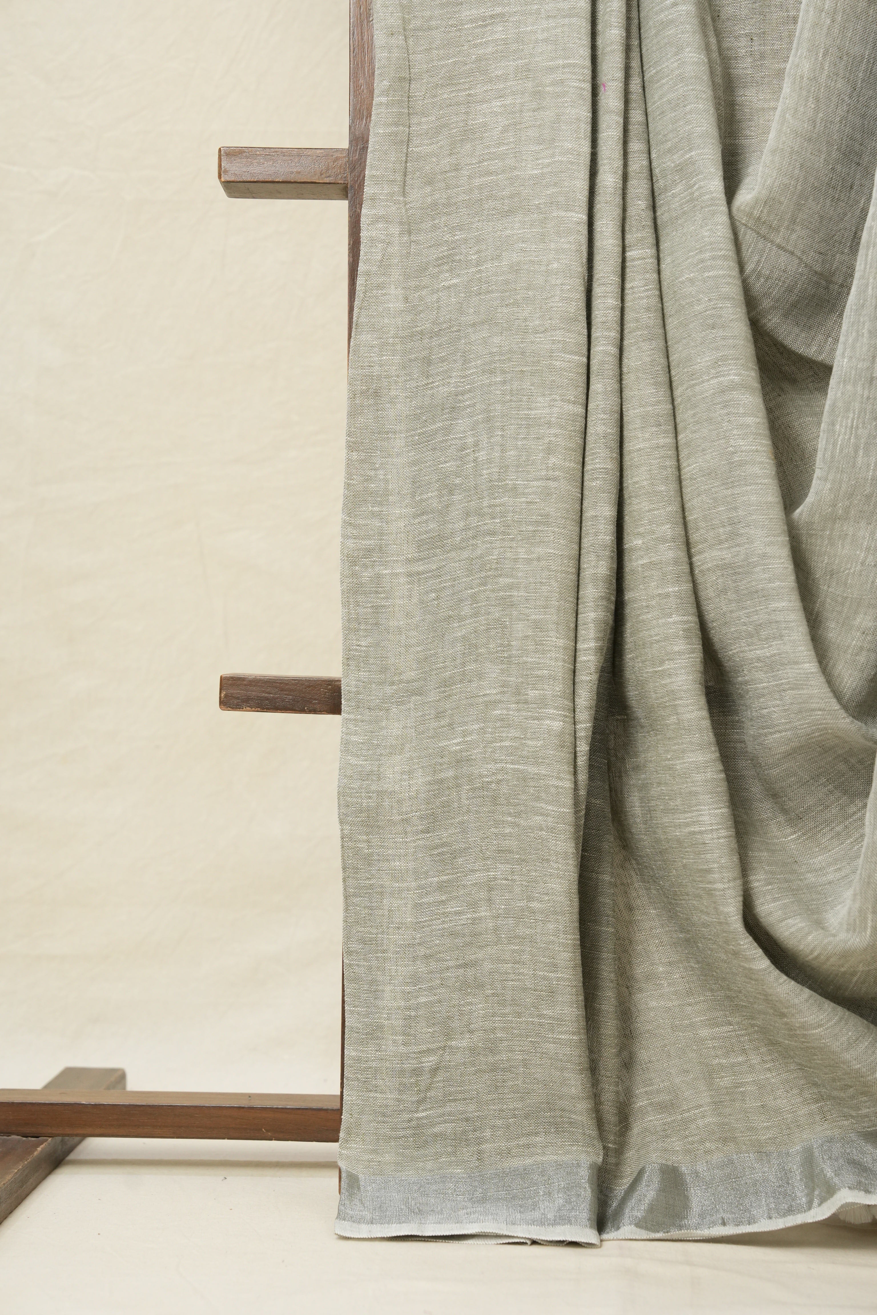 Grey Plain Linen Saree With Tassels-SRGPLS202