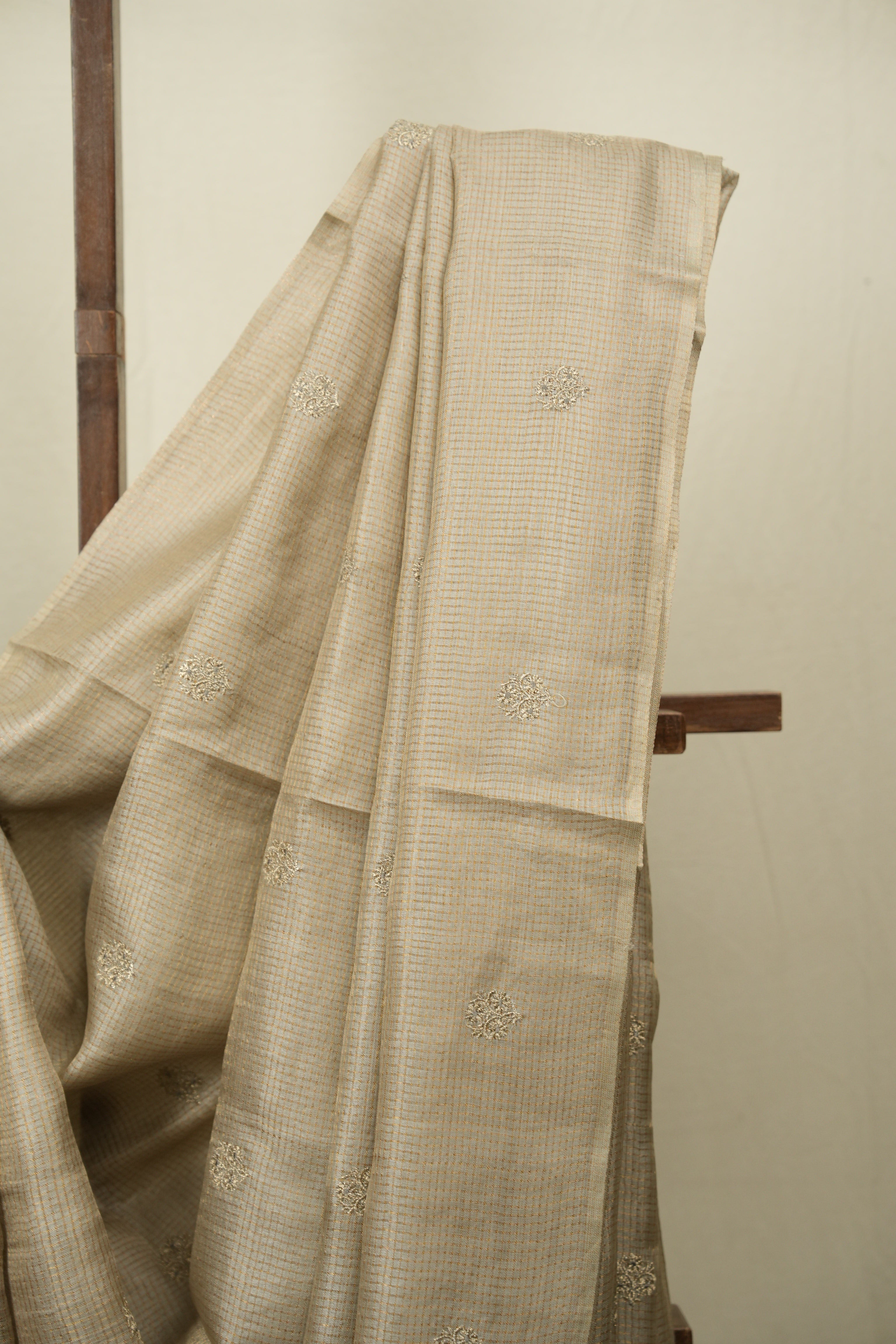 Beige Machine Embroidered Tussar Silk Saree - SRBMETSS1560