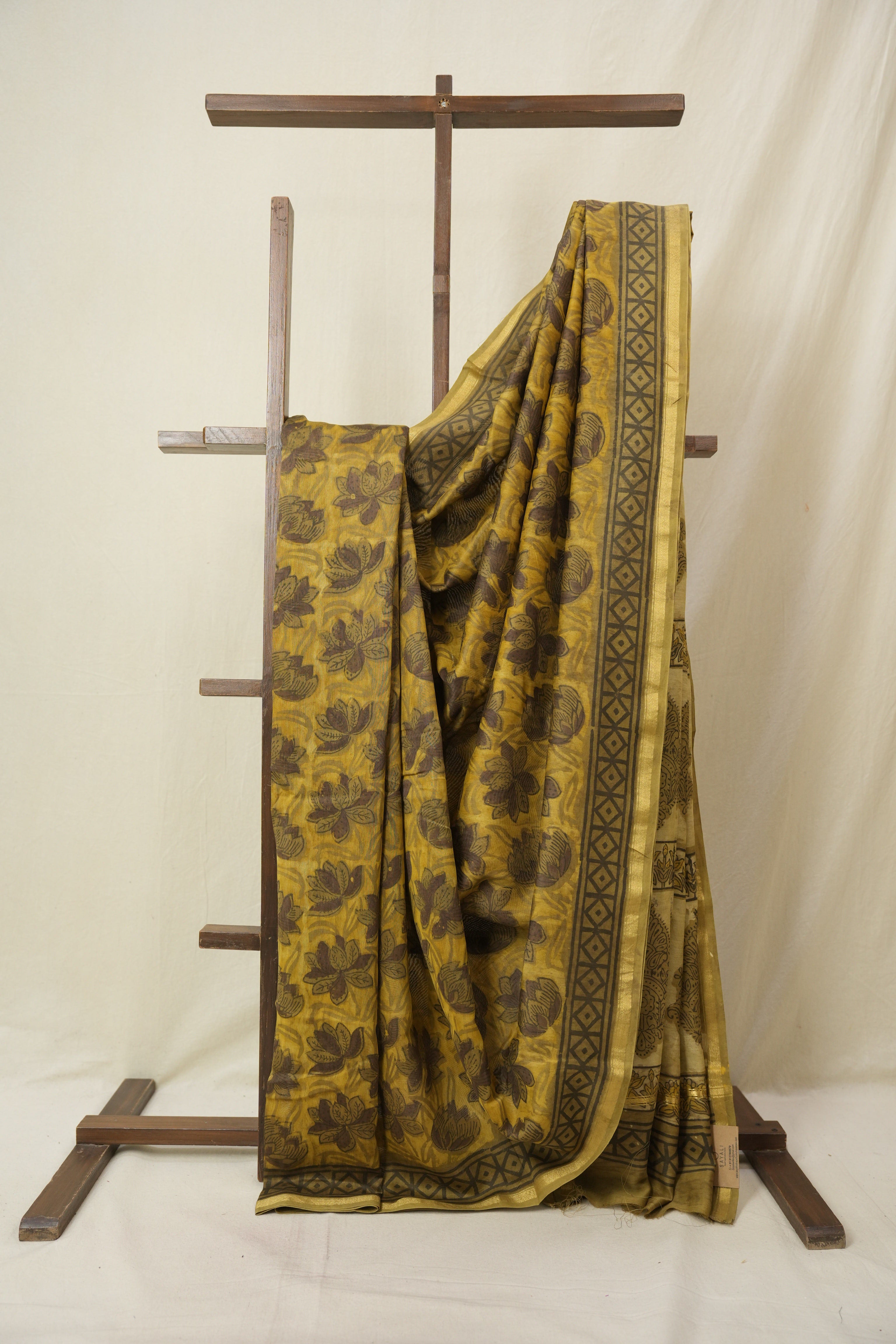 Olive Green HBP Cotton Silk Saree With Chanderi Border - SROGCSS1596