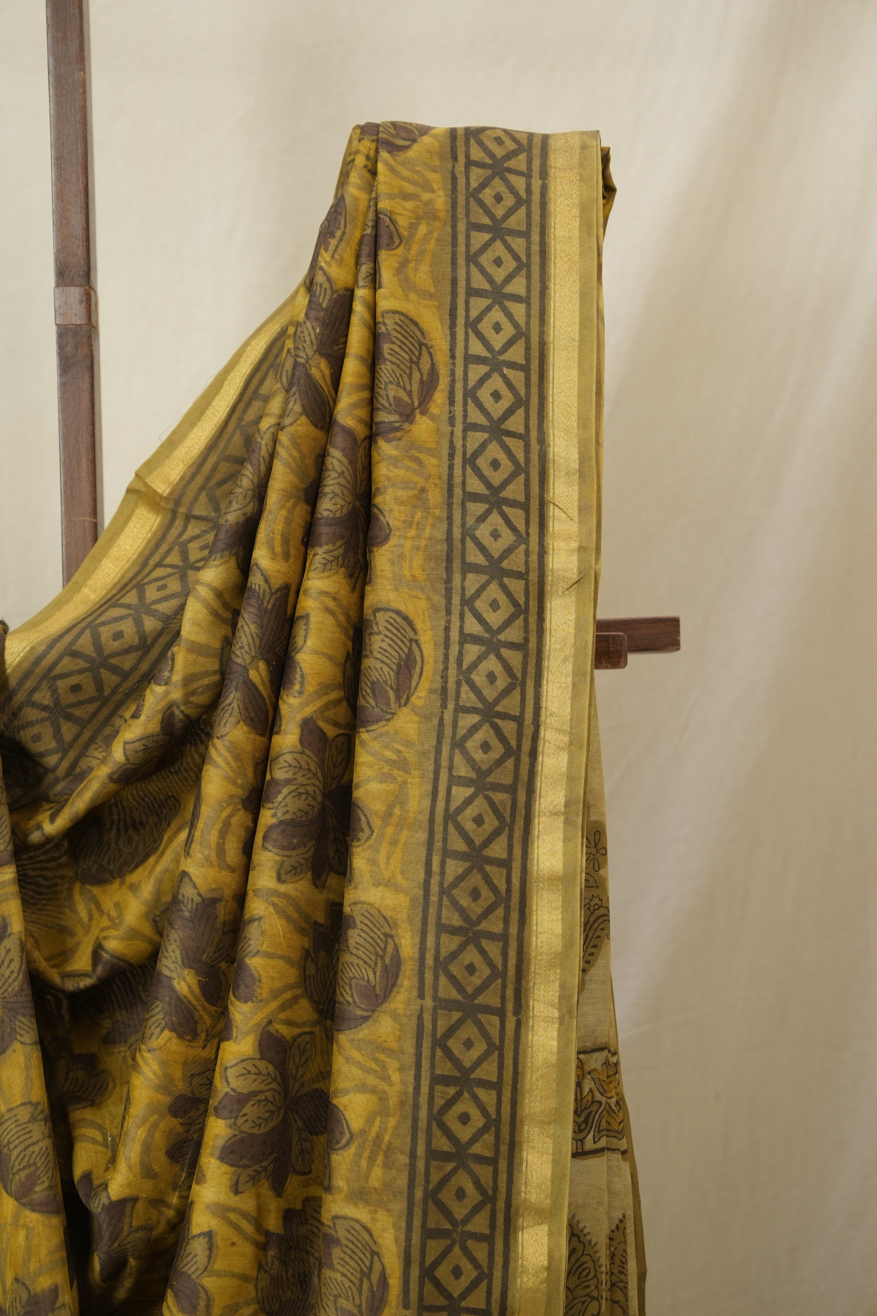 Olive Green HBP Cotton Silk Saree With Chanderi Border - SROGCSS1596