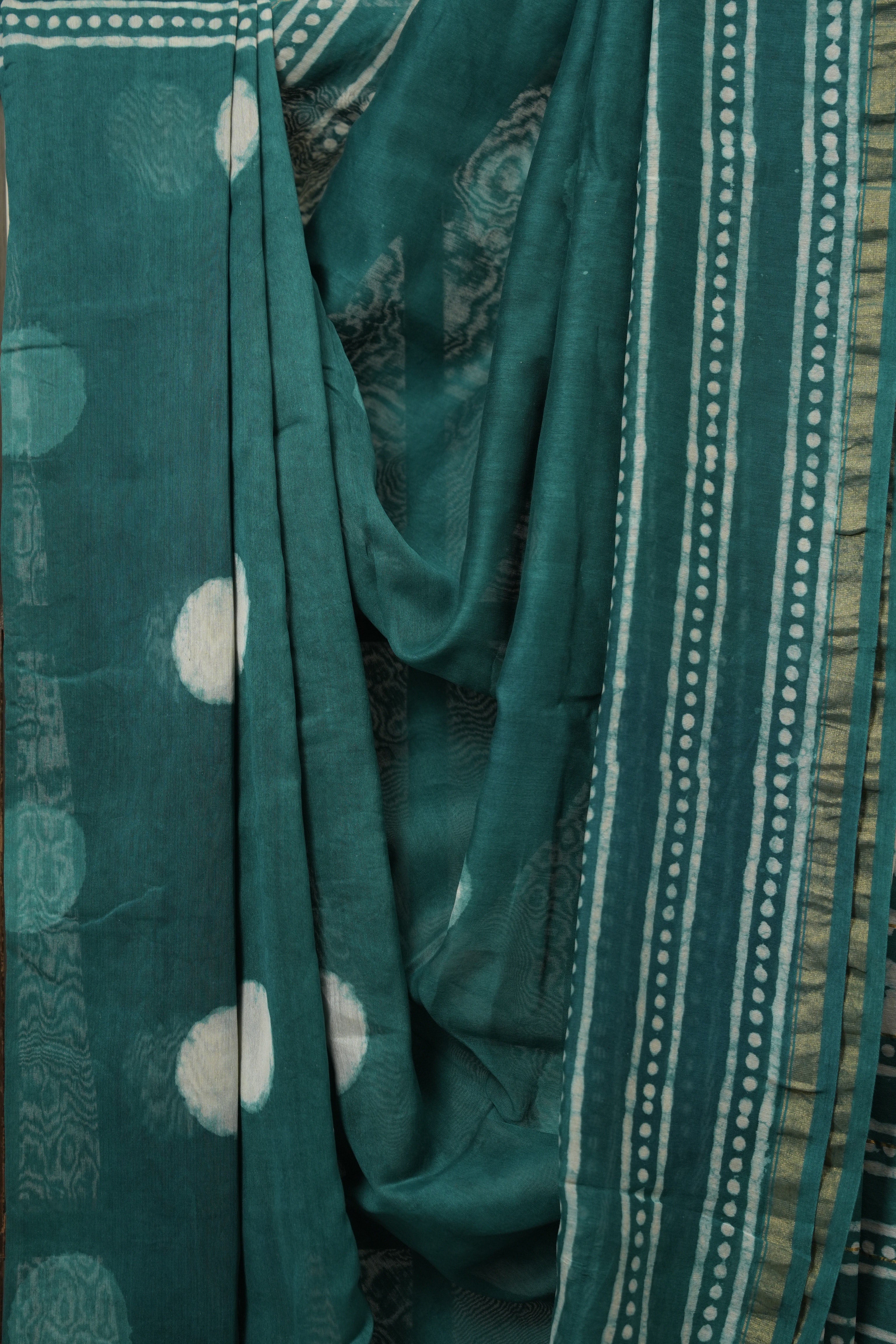 Green  HBP Cotton Silk Saree With Chanderi Border - SRGCSS1652