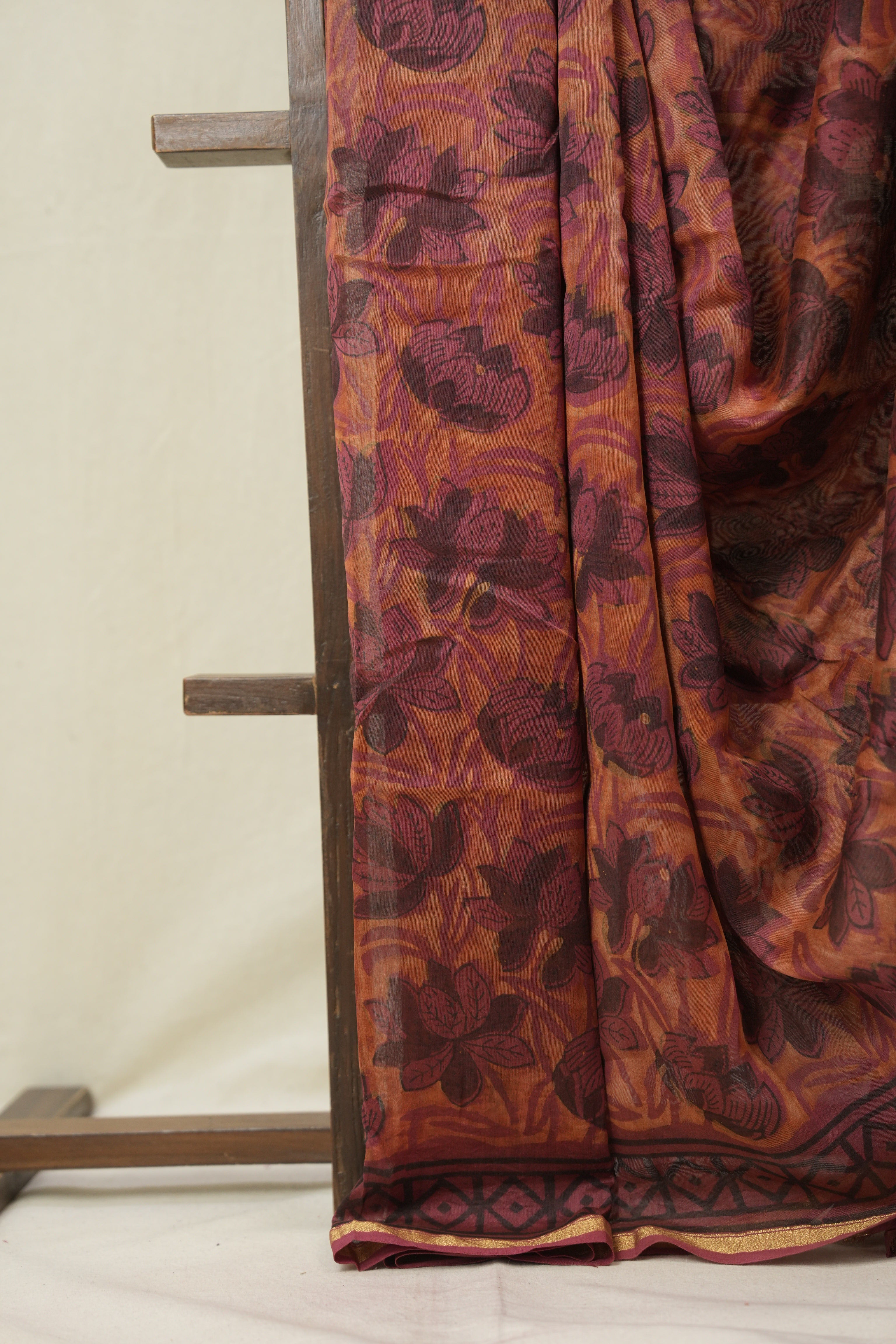 Maroon Brown HBP Cotton Silk Saree With Chanderi Border - SRMBBCSS1594