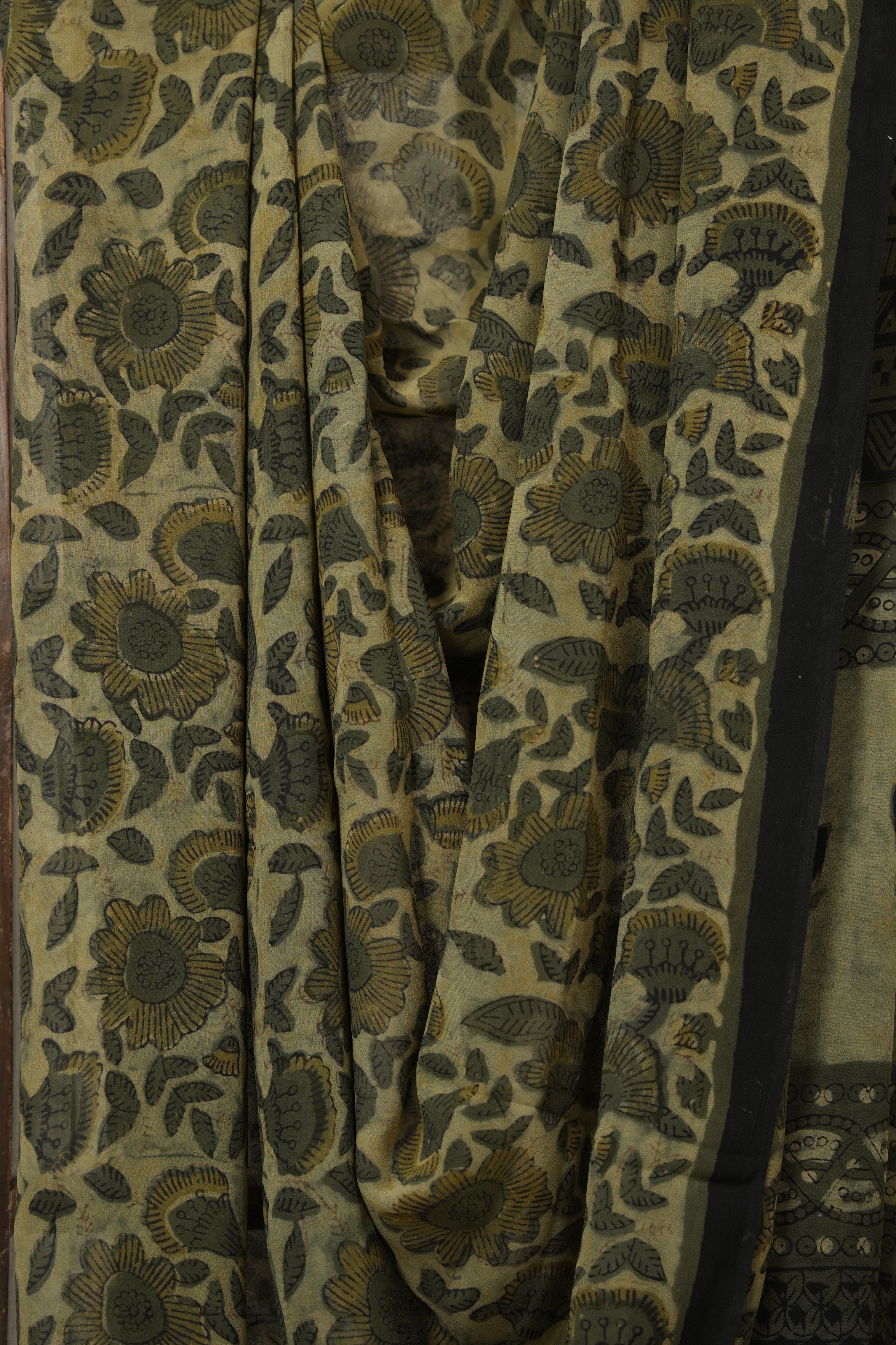 Olive Cream HBP Georgette Vanaspati Saree - SROCHGS25