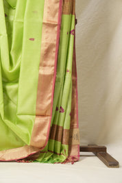 Parrot Green Maheshwari Saree - SRPGMS215EX