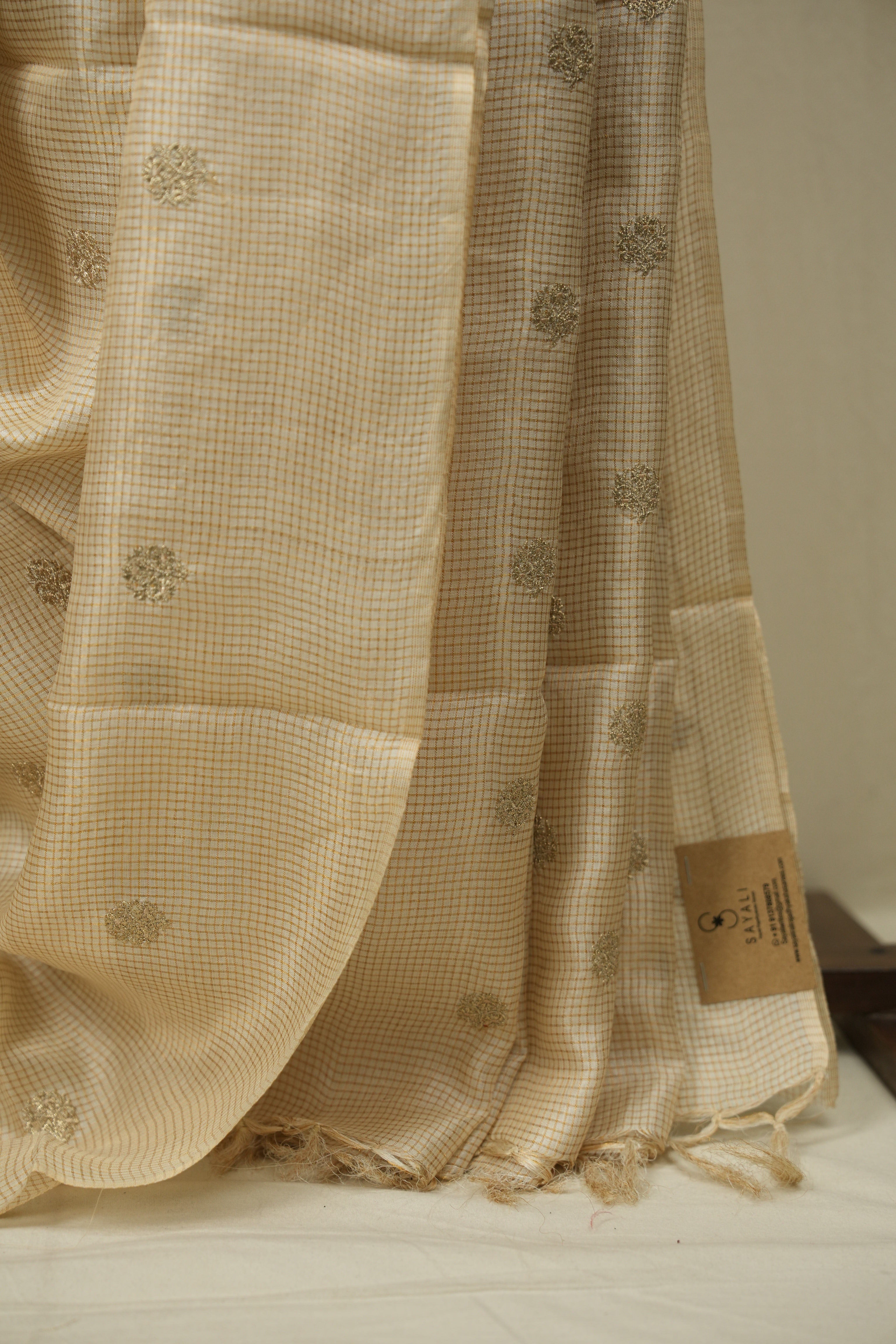 Cream Machine Embroidered Tussar Silk Saree - SRCMETSS1554