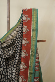 Black HBP Cotton Silk Saree With Maheshwari Border - SRBCSS1642