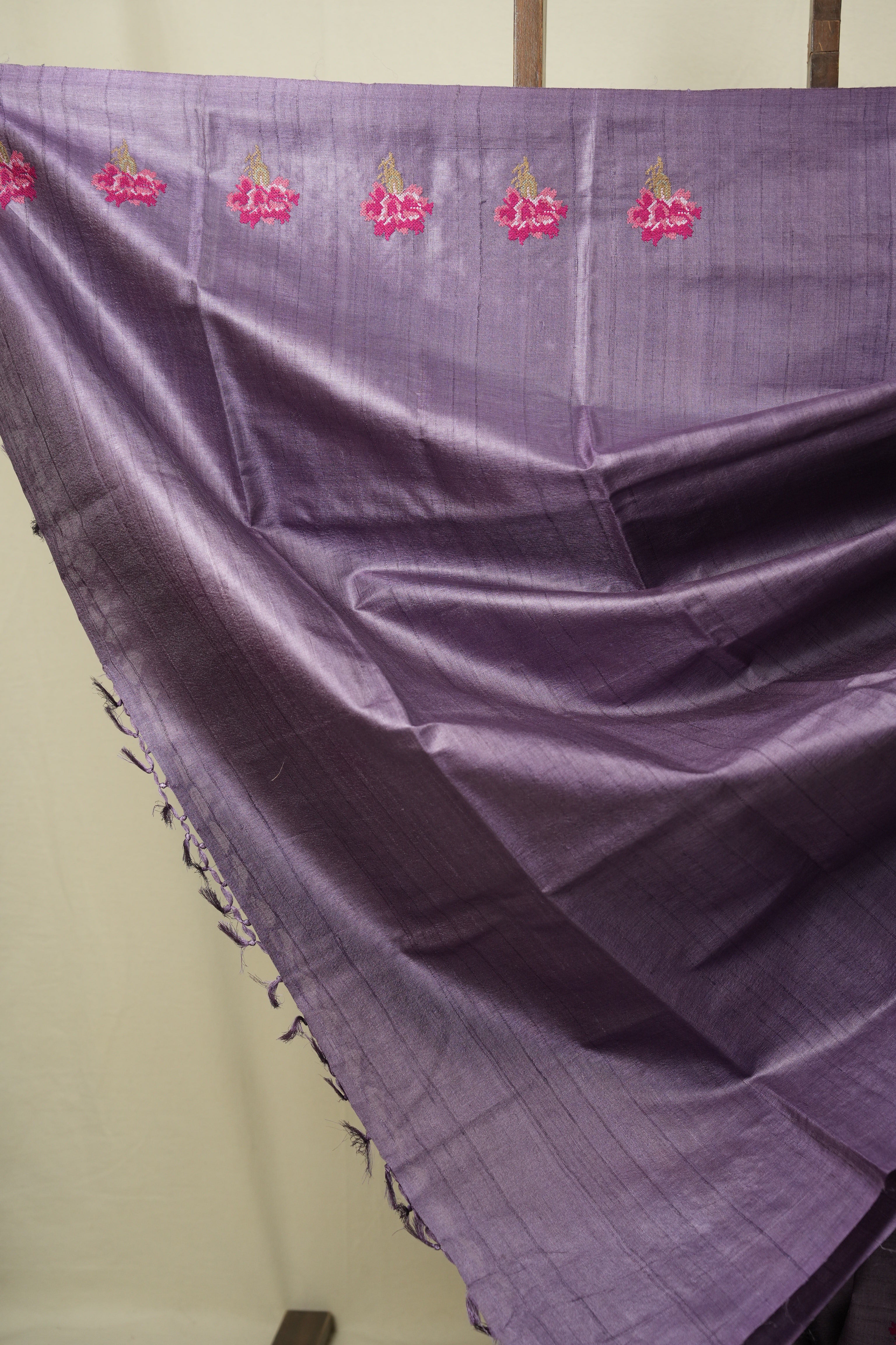 Purple Machine Embroidered Tussar Silk Saree - SRPMETSS1566