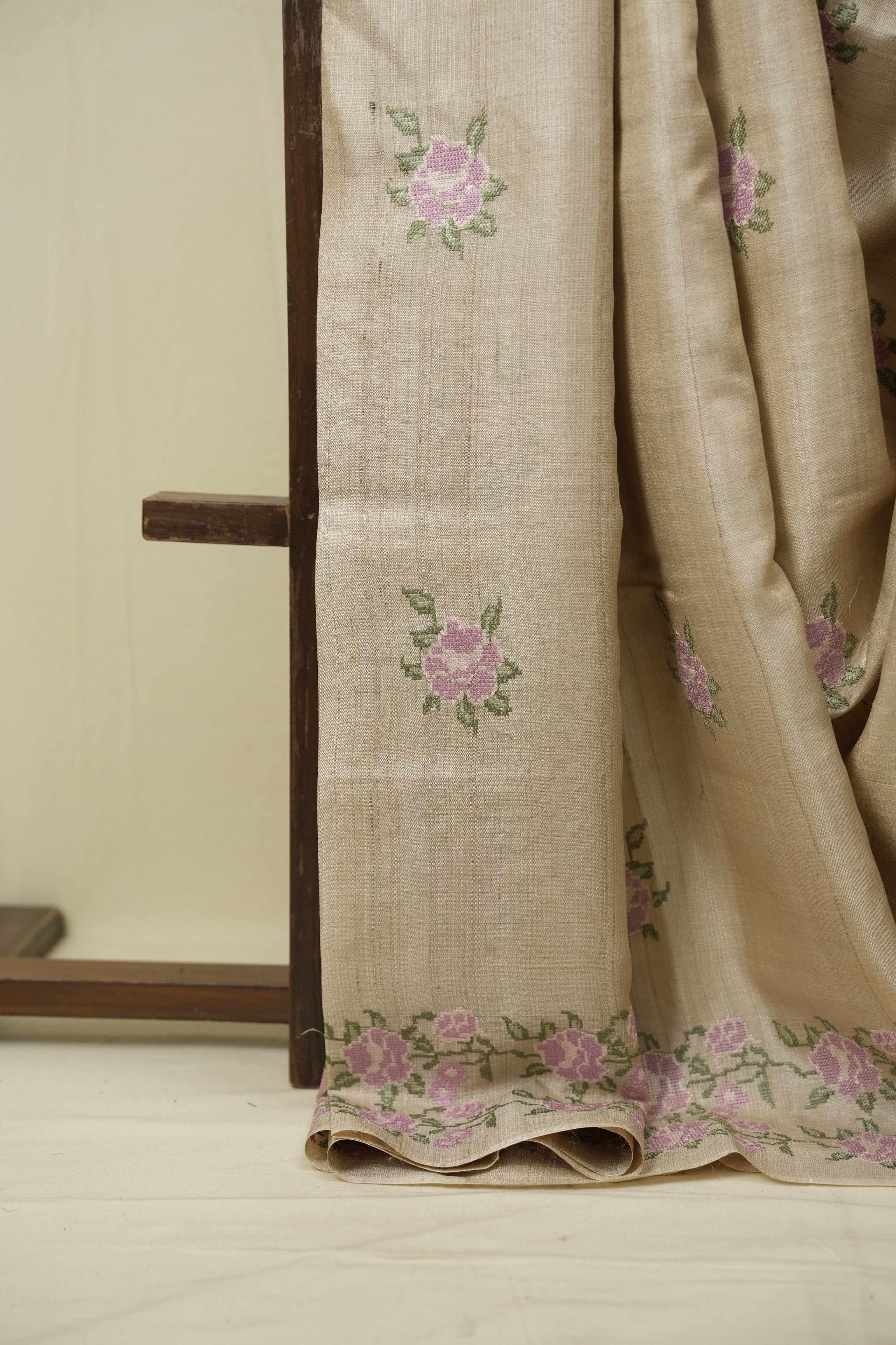 White Machine Embroidered Tussar Silk Saree - SRWMETSS1562