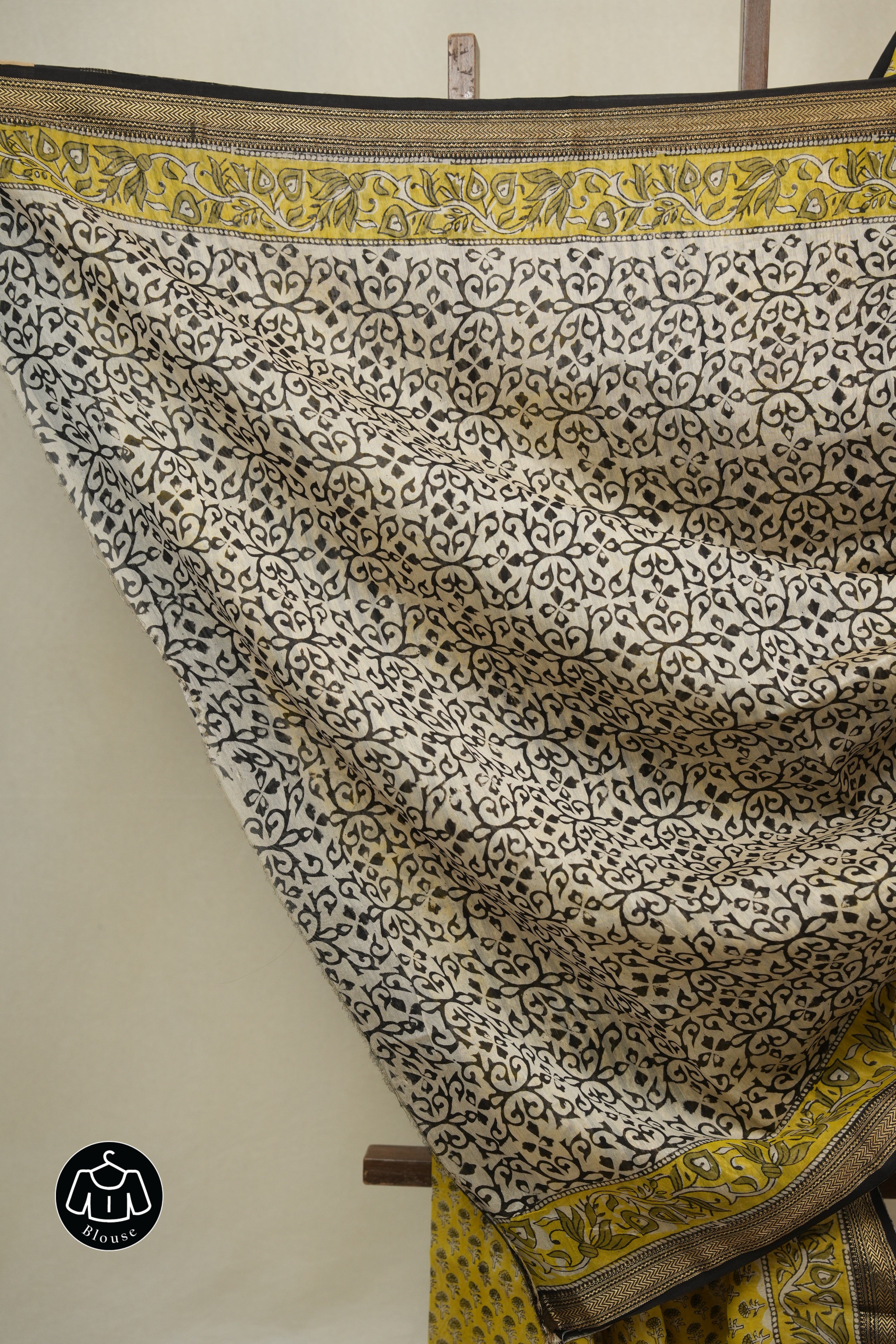 Yellow HBP Cotton Silk Saree With Maheshwari Border - SRYCSS1640