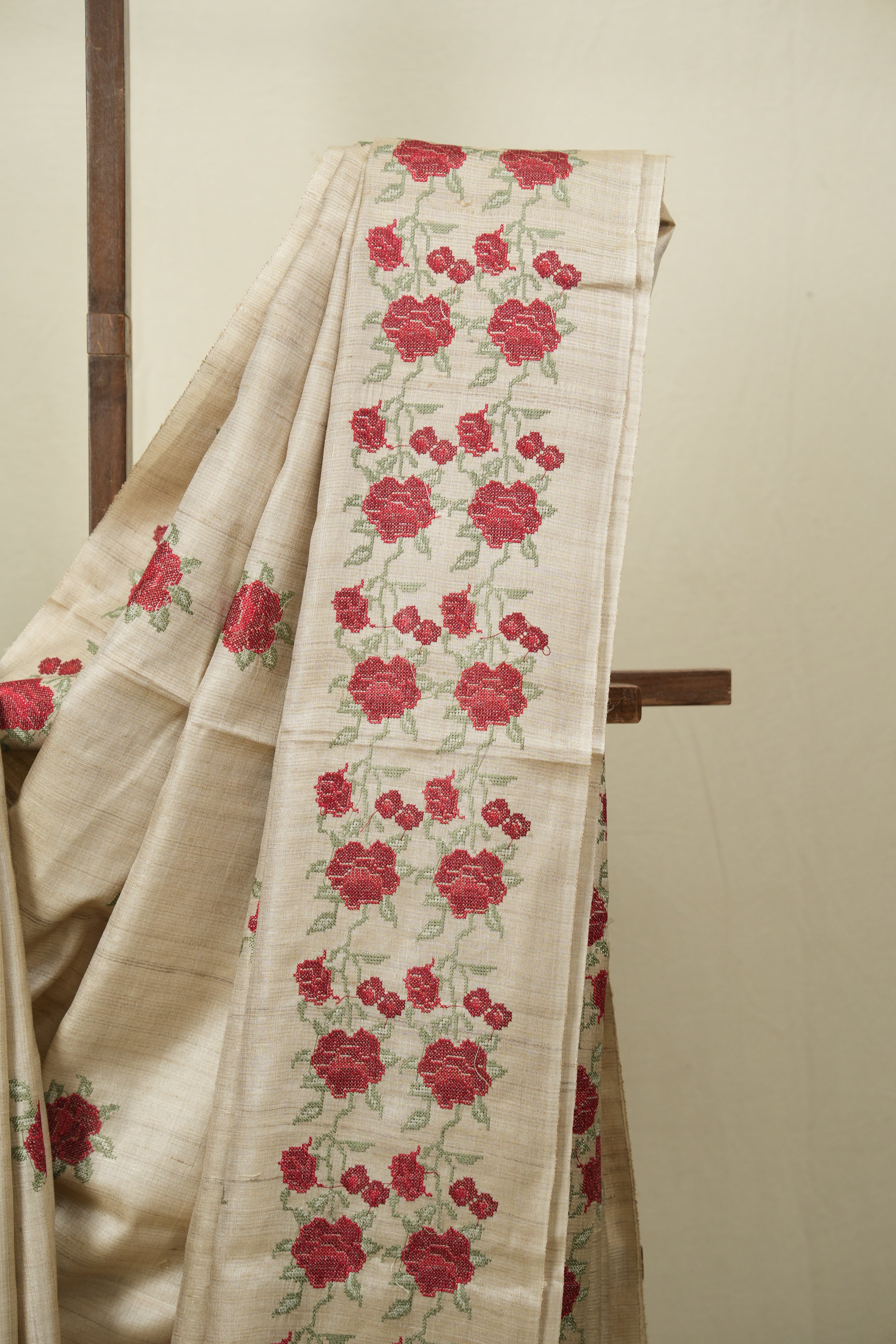 Cream Machine Embroidered Tussar Silk Saree - SRCMETSS1567