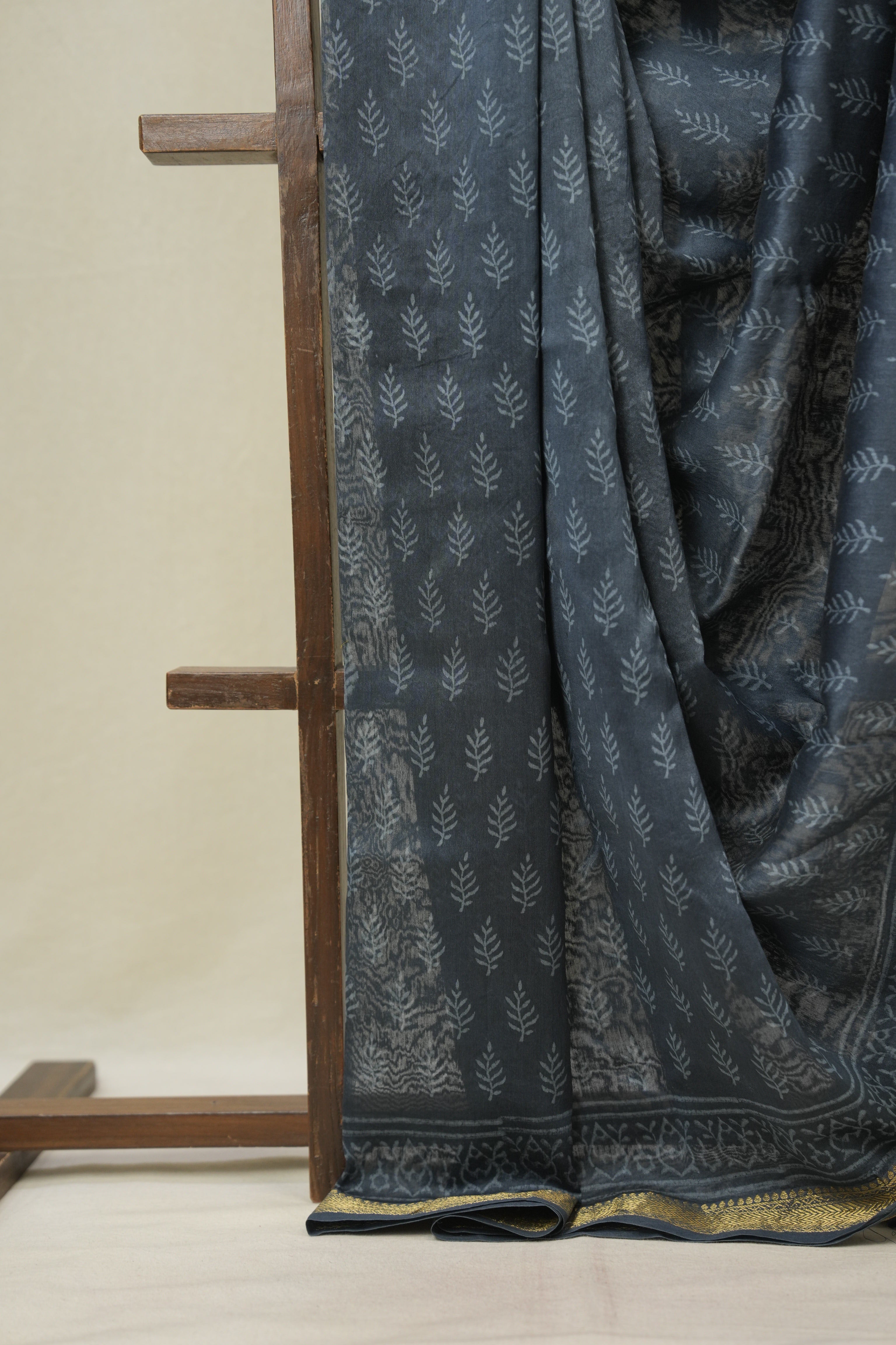 Blue HBP Cotton Silk Saree With Maheshwari Border - SRBCSS1637