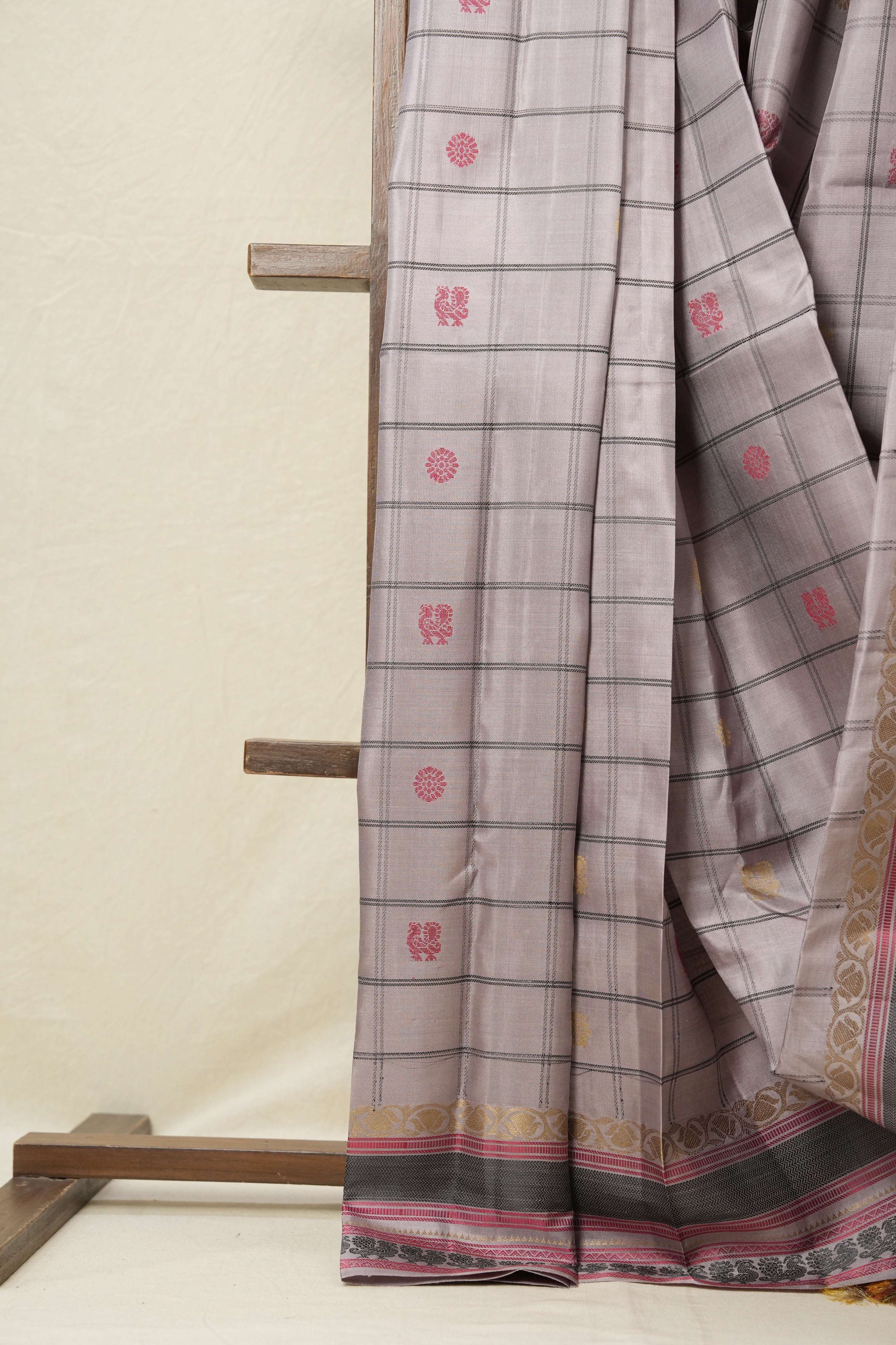 Grey Kanjeevaram Silk Saree-SRGKSS657