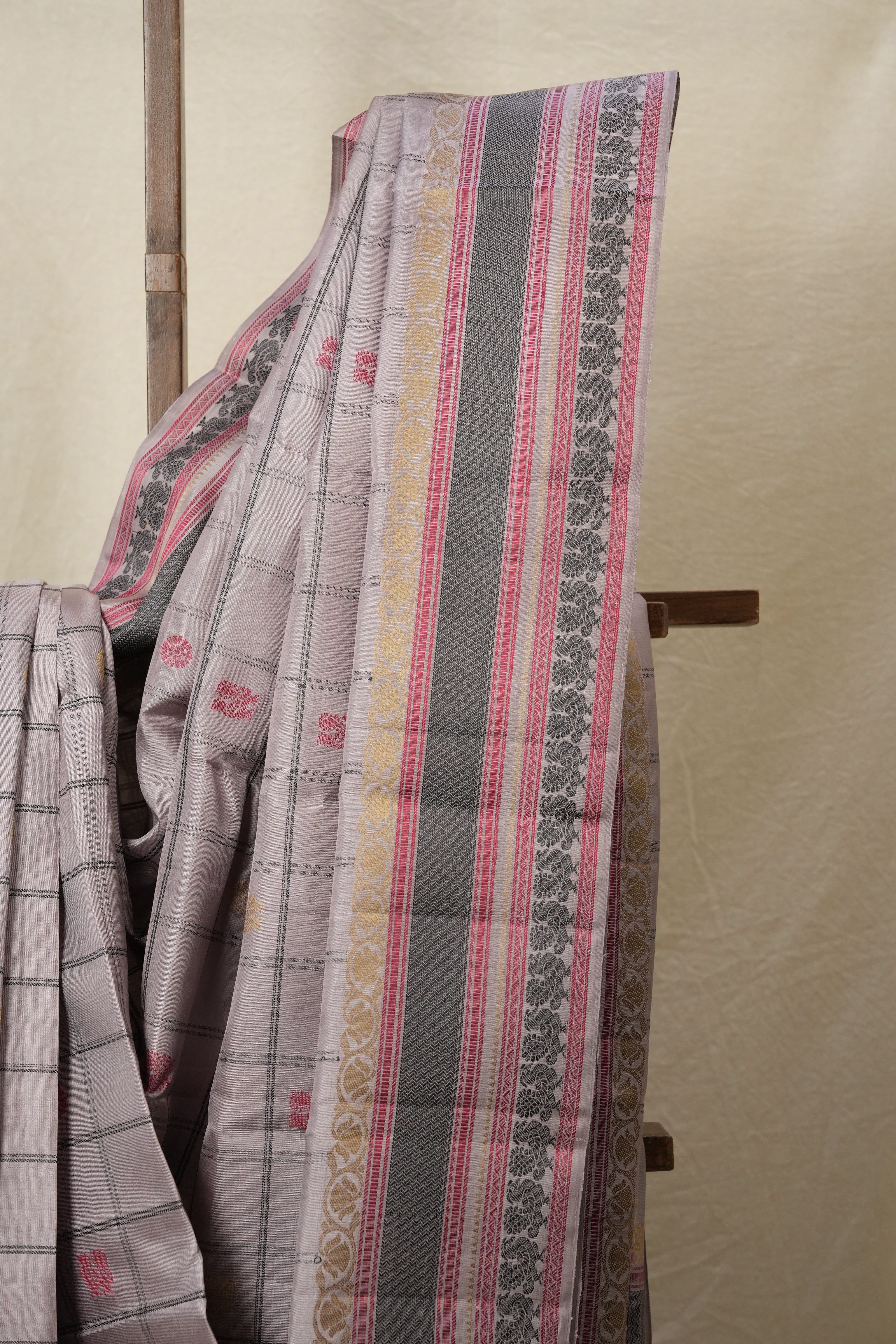 Grey Kanjeevaram Silk Saree-SRGKSS657