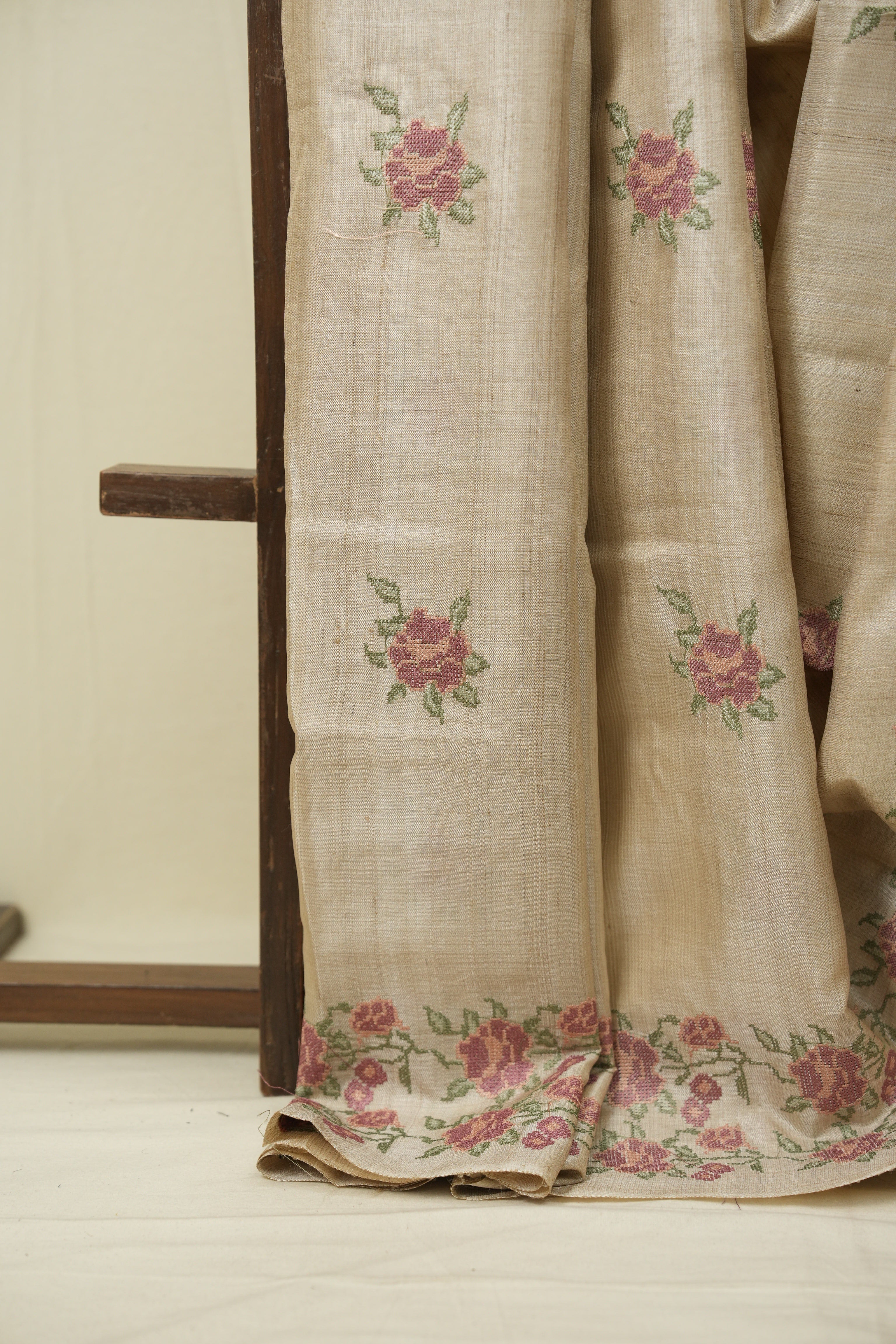 Cream Machine Embroidered Tussar Silk Saree - SRCMETSS1569