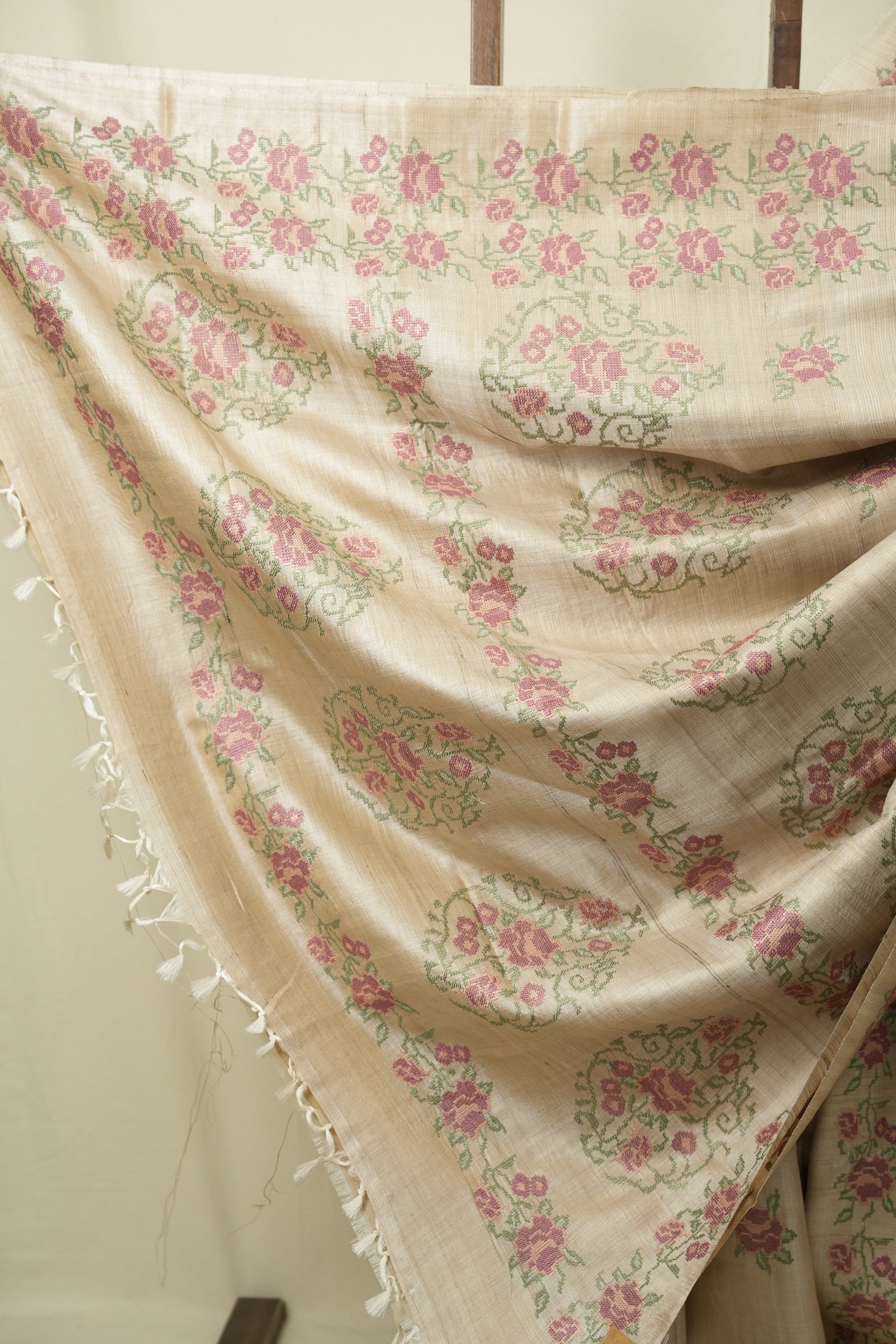 Cream Machine Embroidered Tussar Silk Saree - SRCMETSS1569