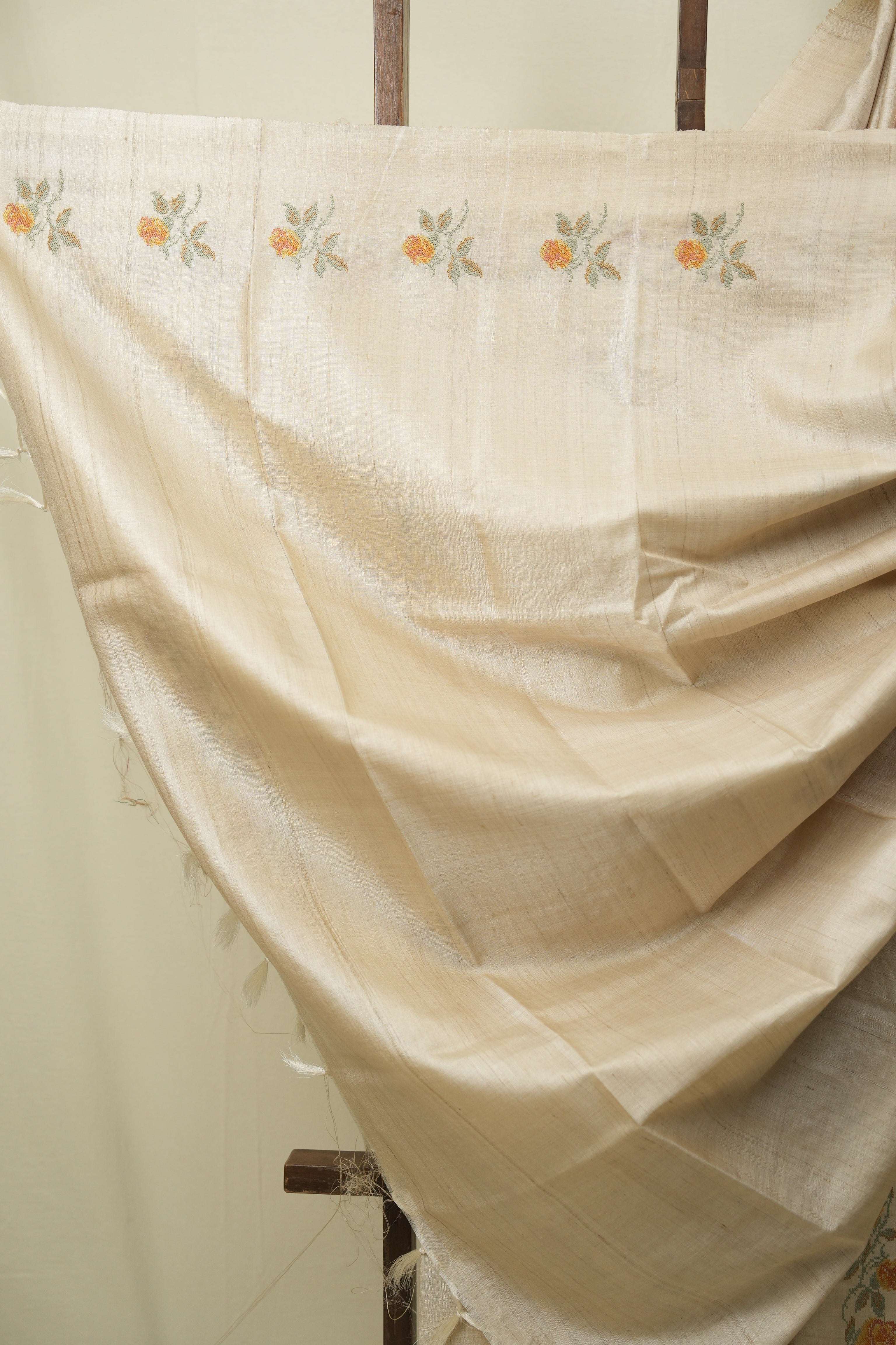 Cream Machine Embroidered Tussar Silk Saree - SRCMETSS1576