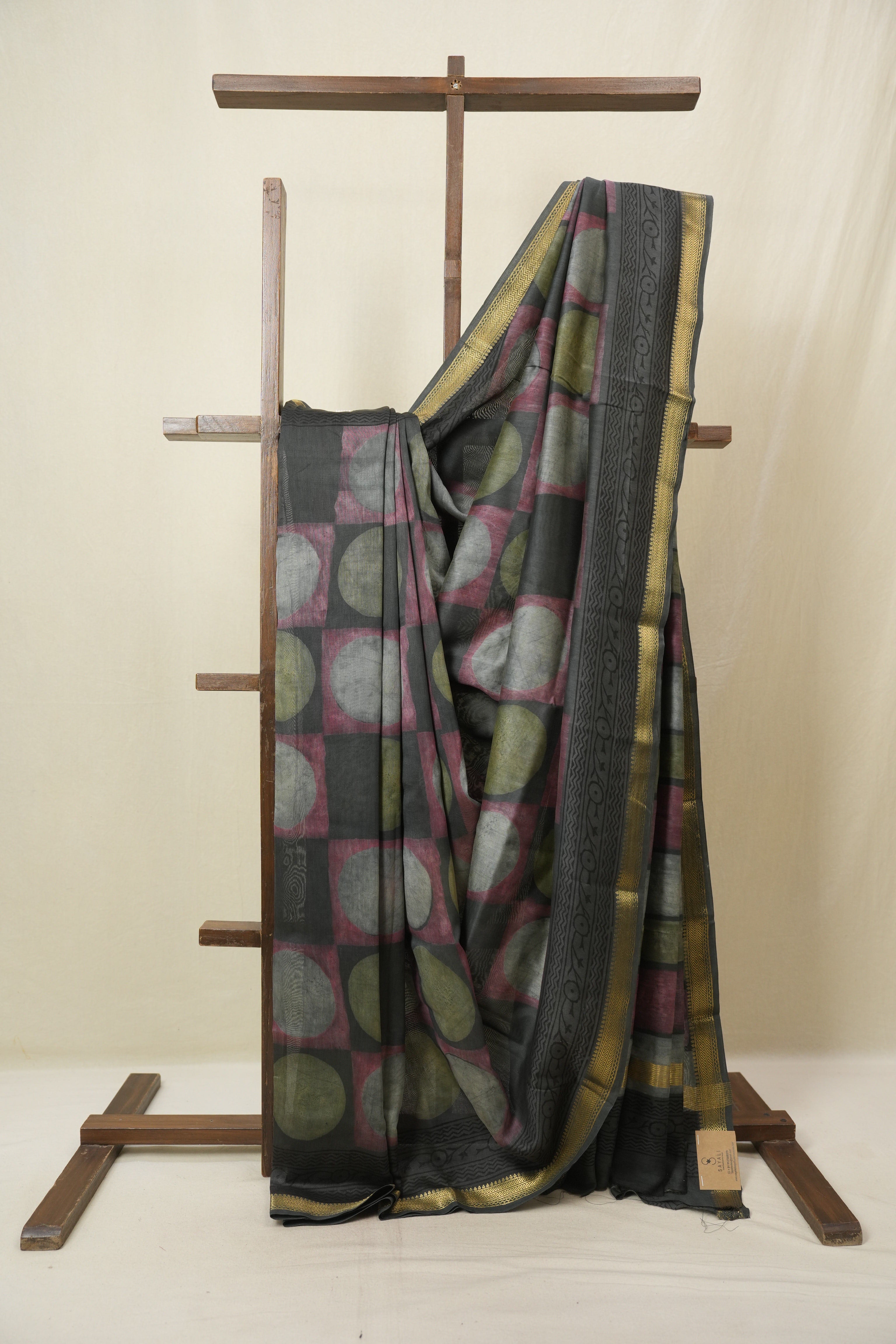 Grey HBP Cotton Silk Saree with Maheswari Border - SRGCSS1648