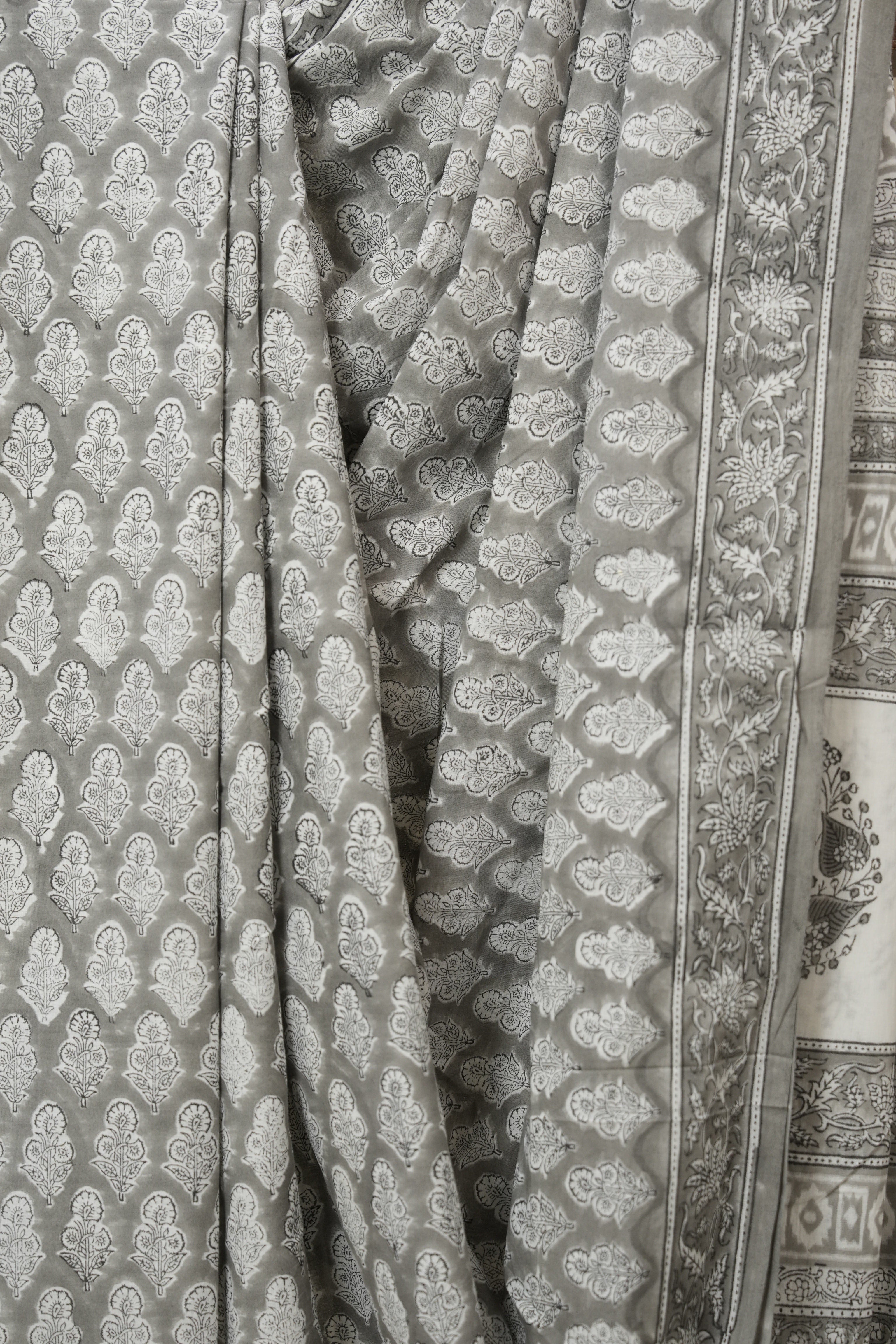 Grey HBP Cotton Saree - SRGCS3297