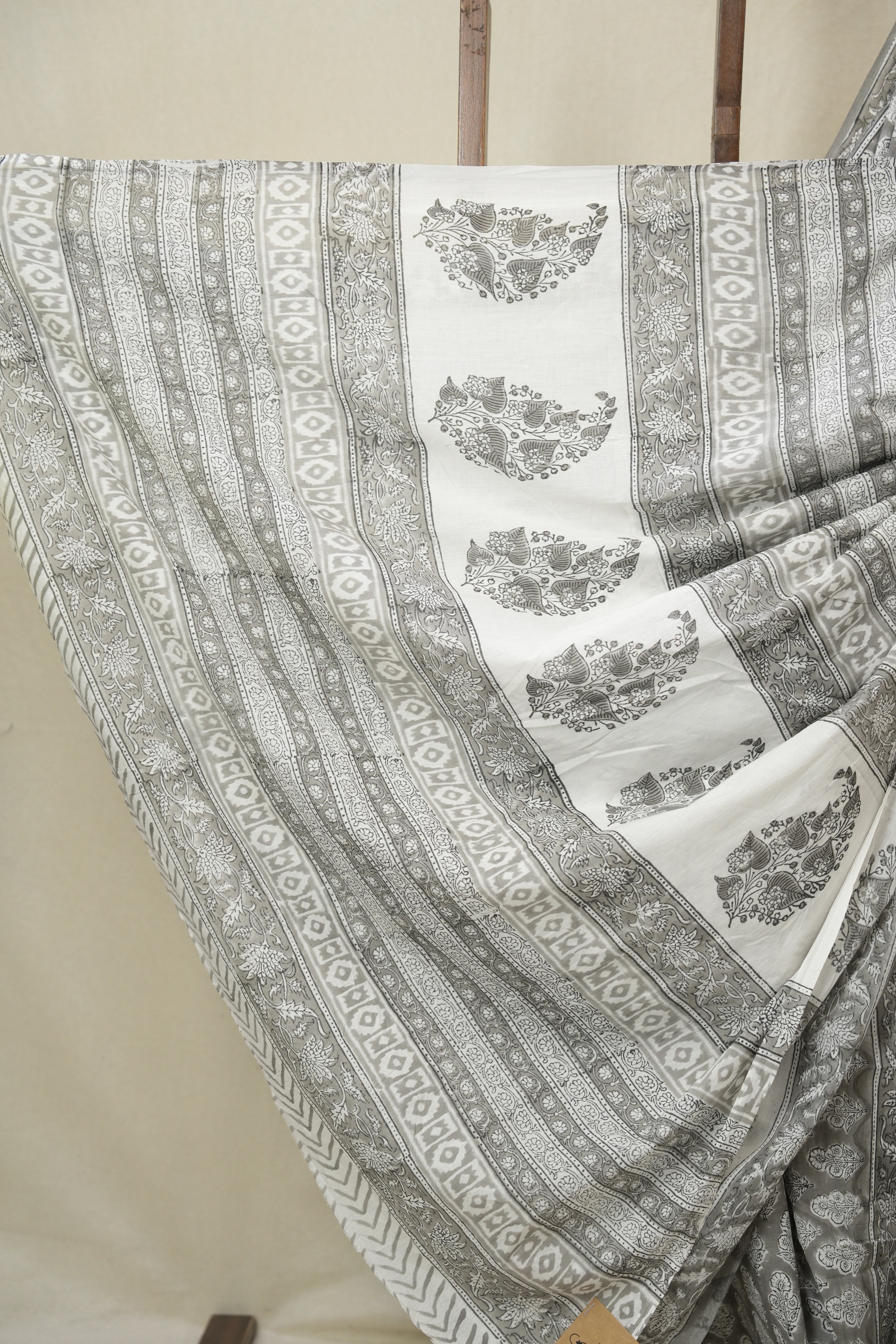 Grey HBP Cotton Saree - SRGCS3297