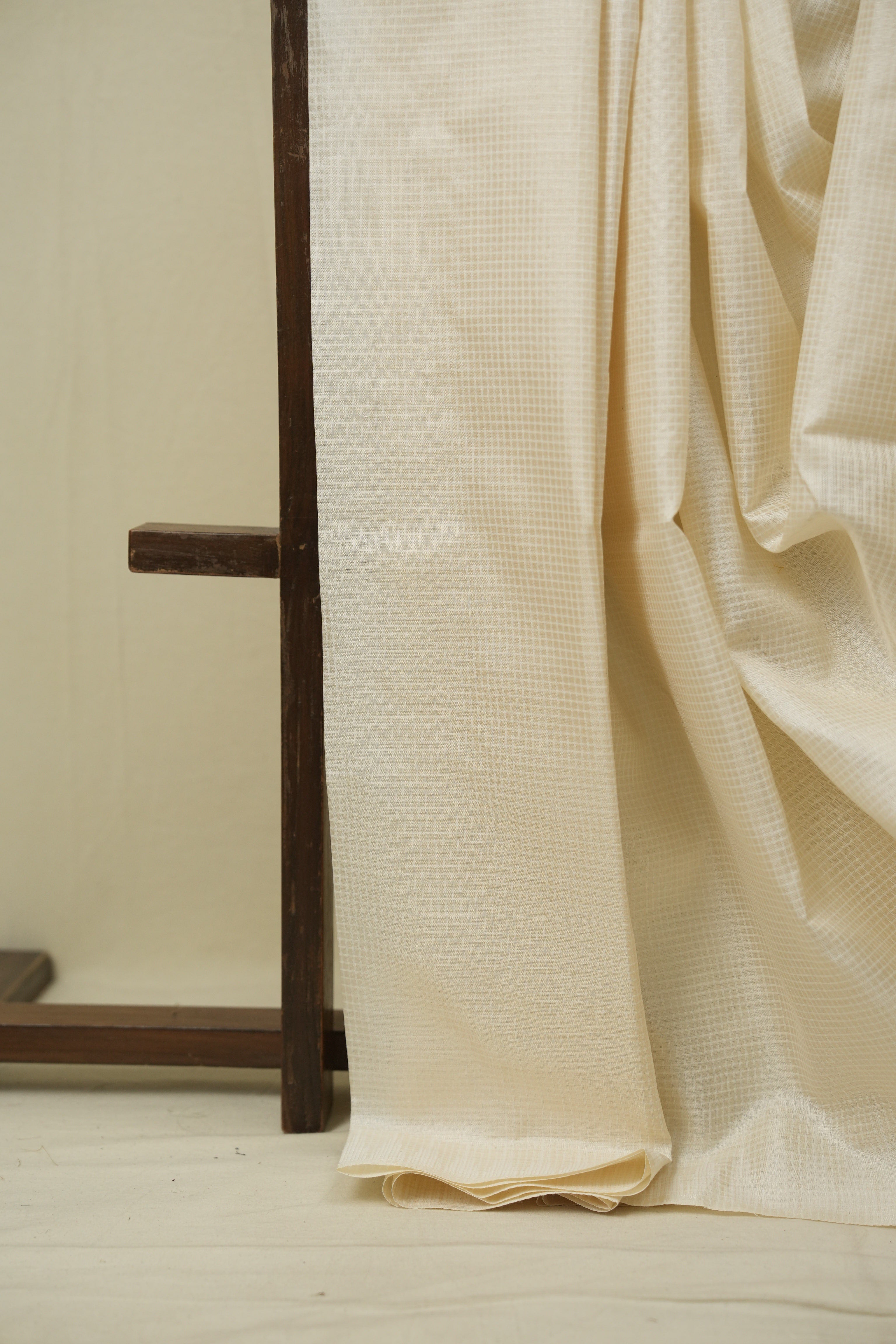 White Tussar Silk Saree - SRWTSS1890