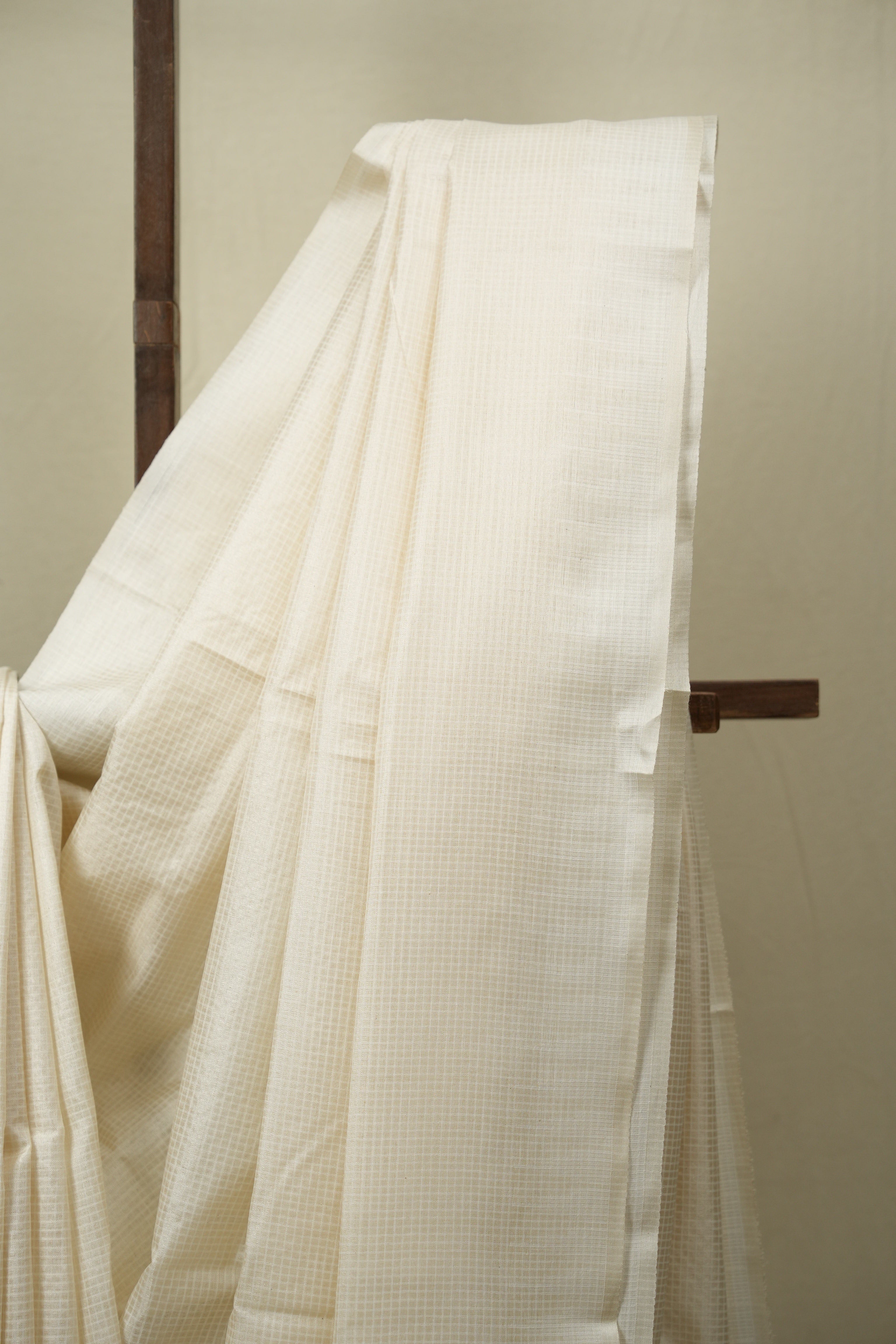 White Tussar Silk Saree - SRWTSS1890
