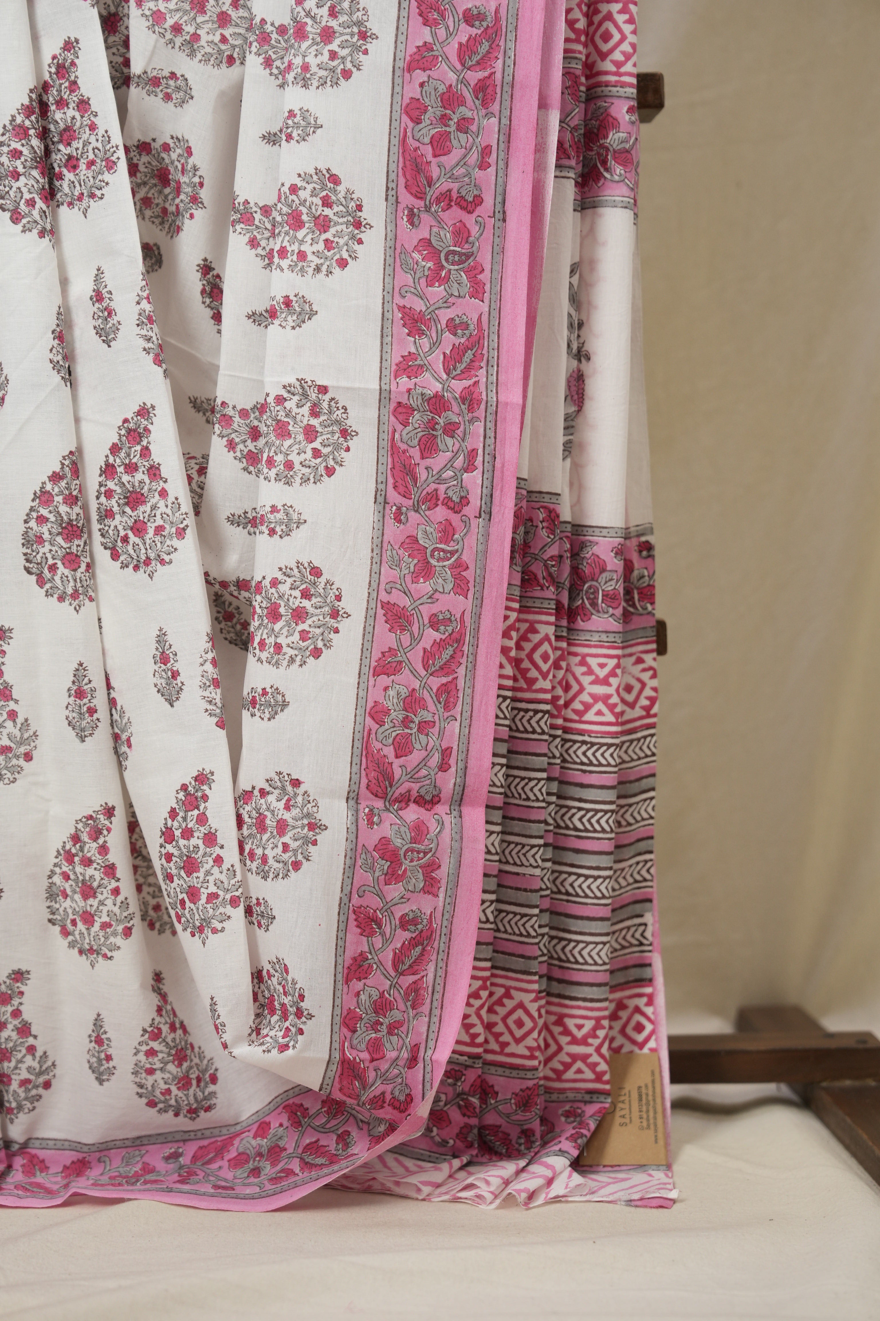 Ivory PinK  HBP Cotton Saree - SRIPCS3345