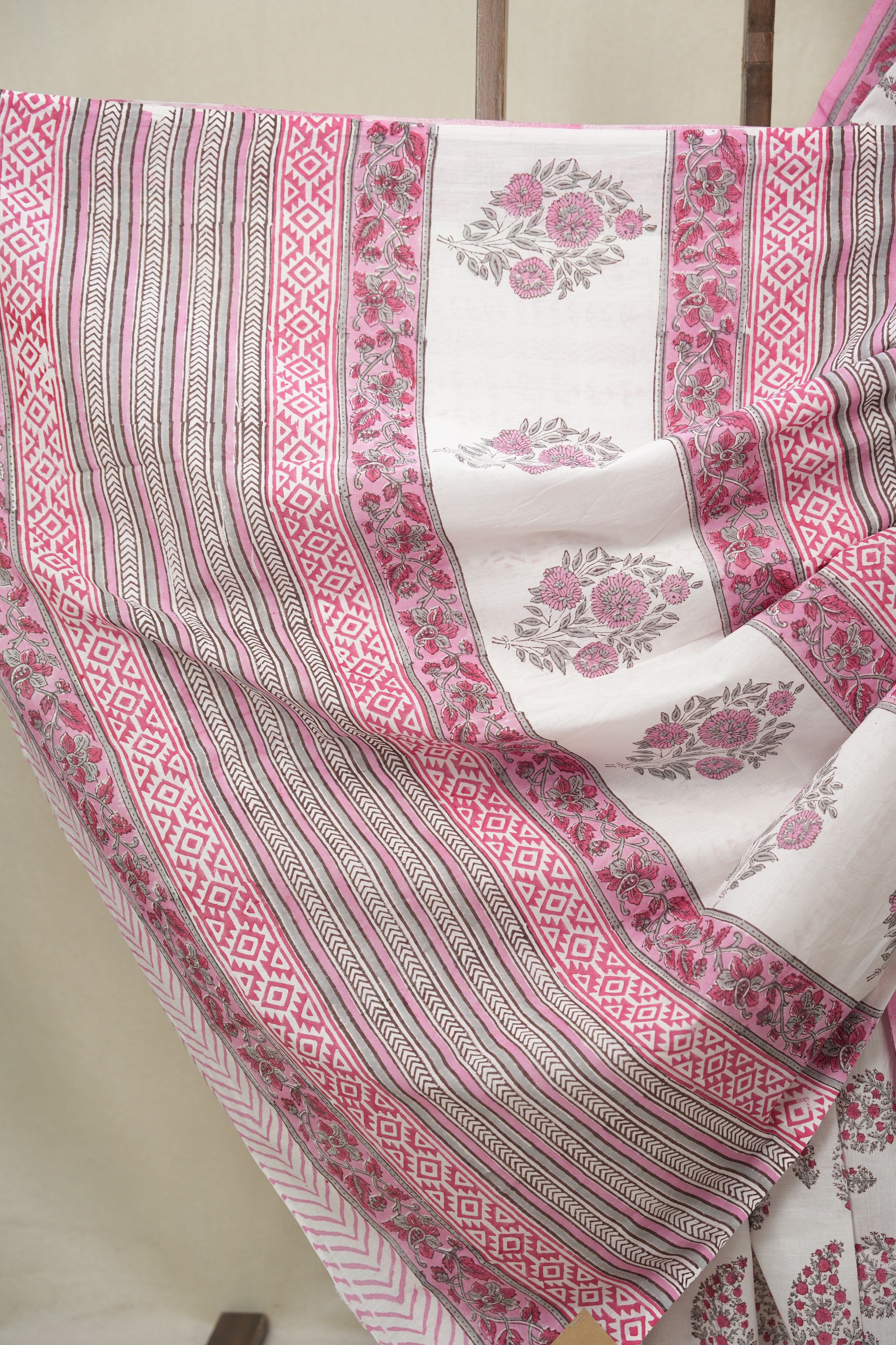 Ivory PinK  HBP Cotton Saree - SRIPCS3345