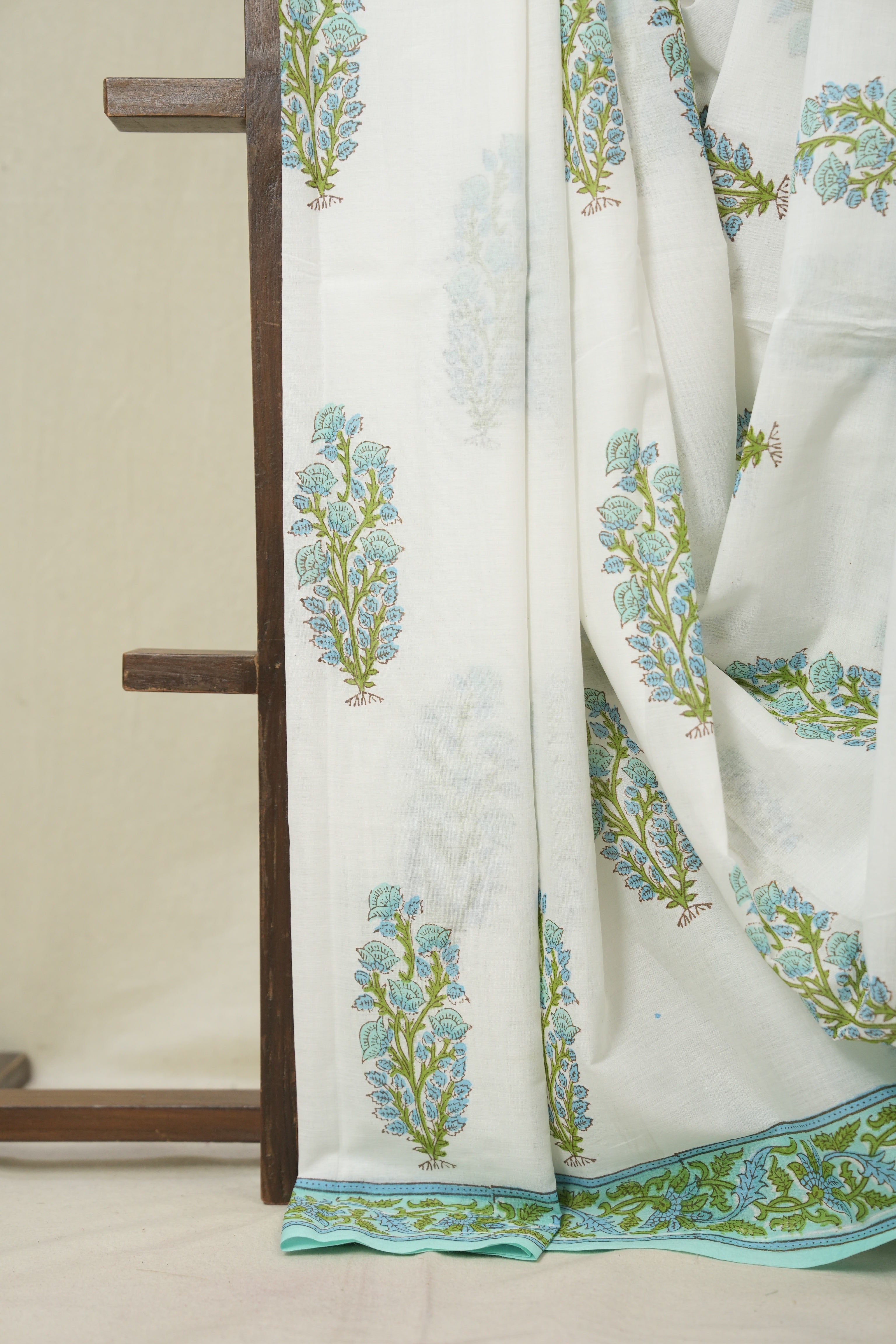 White HBP Cotton Saree - SRWCS3343