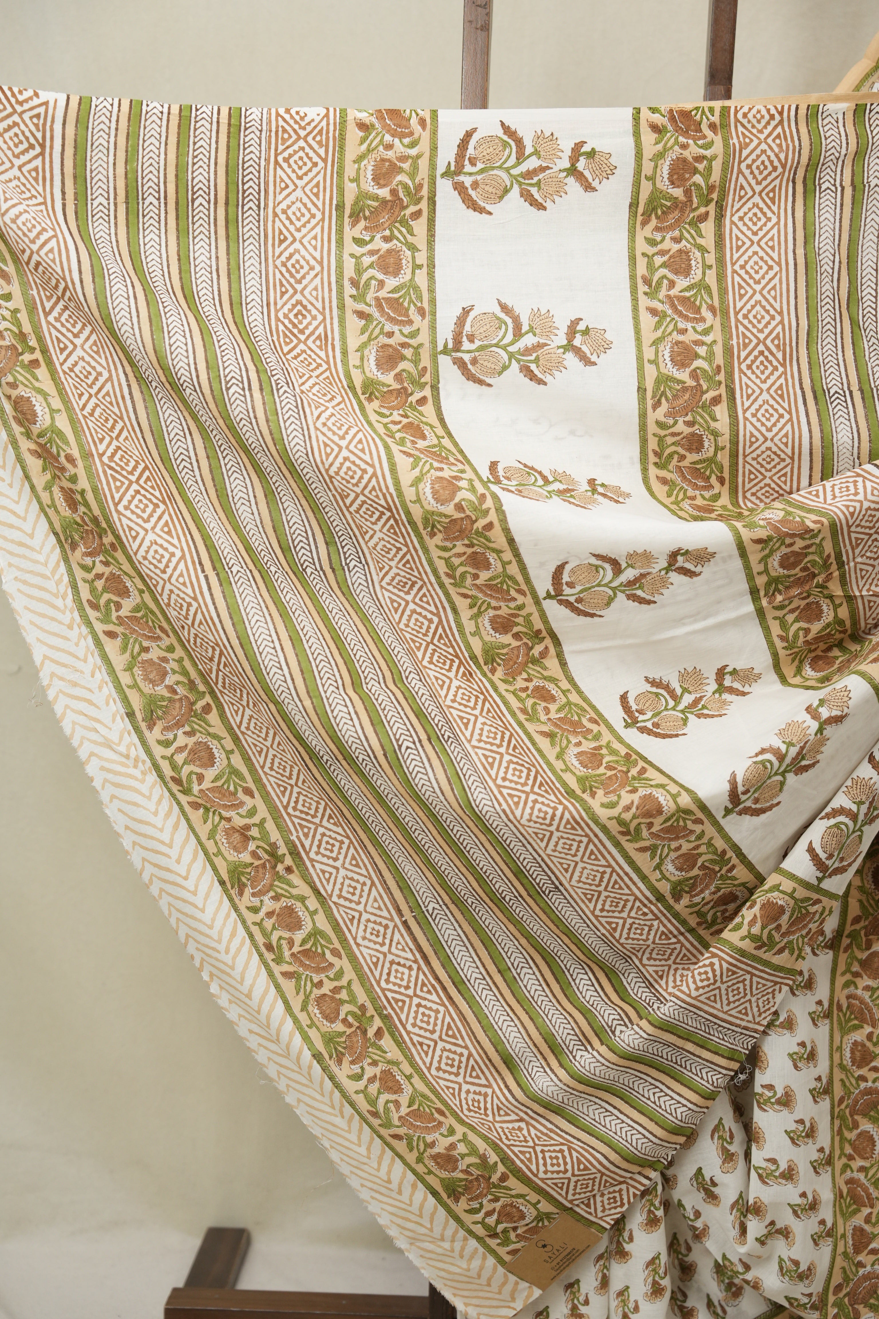 White Floral HBP Cotton Saree - SRWFCS3347