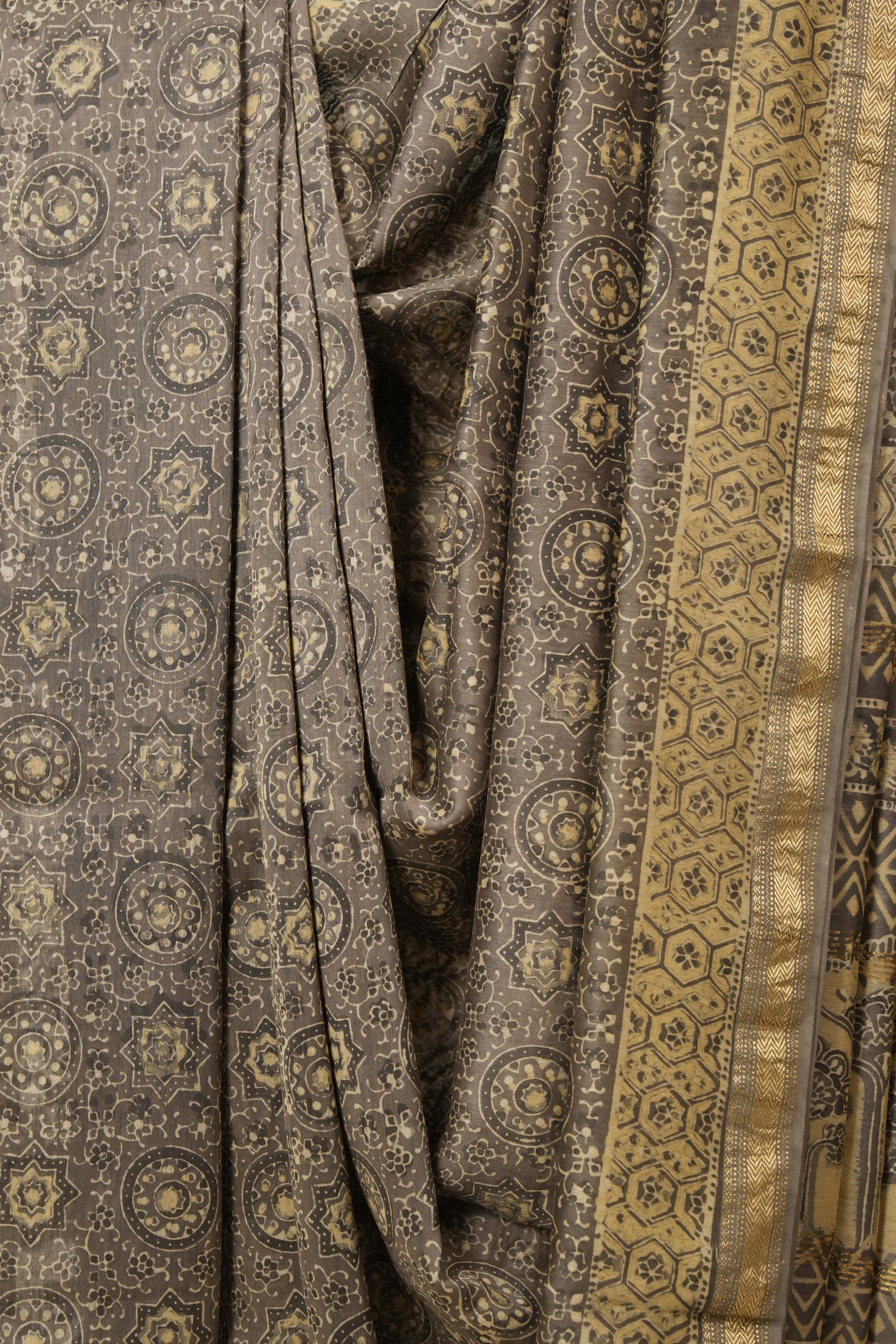 Kashish HBP Cotton Silk Saree With Maheshwari Border - SRKCSS856