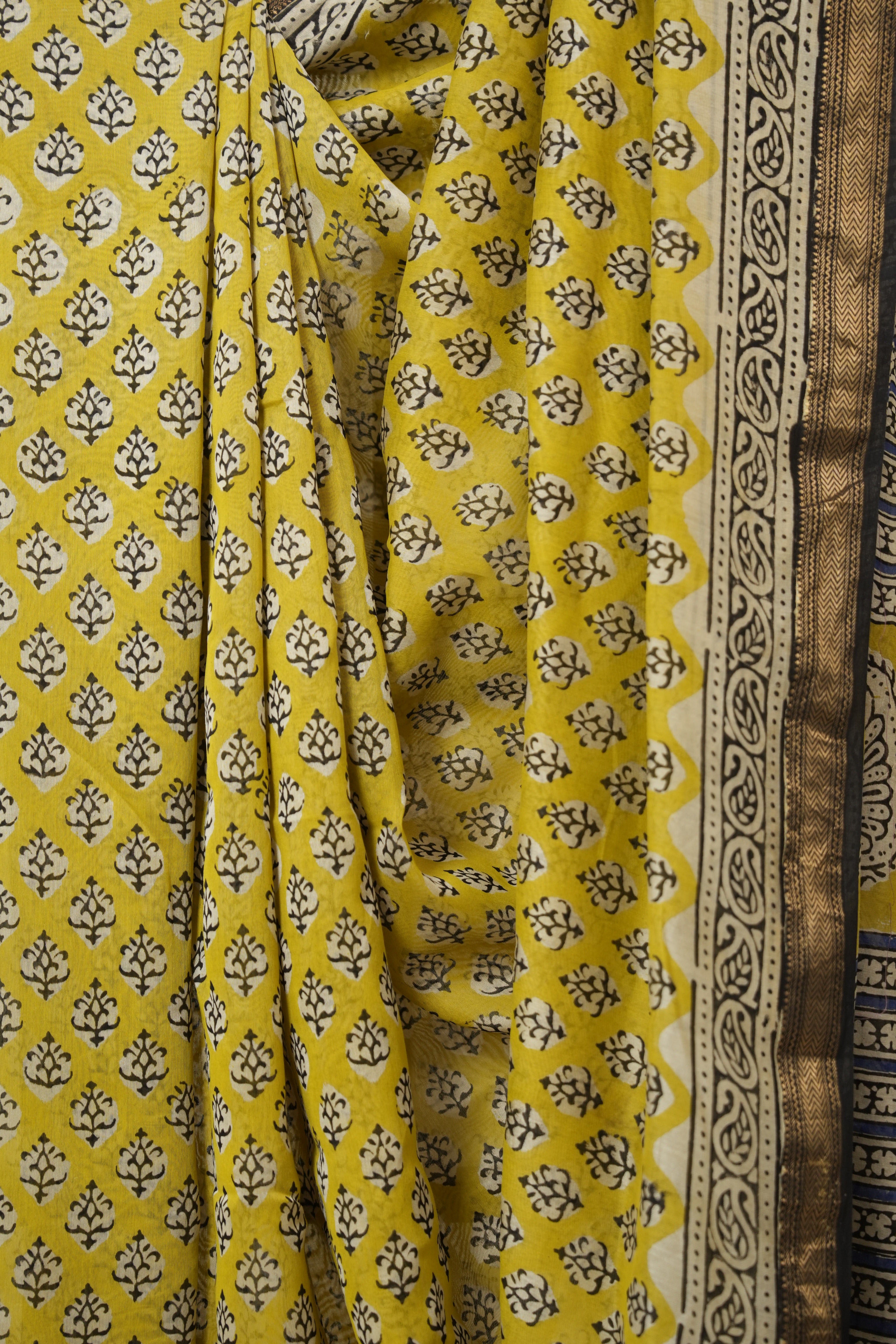 Mustard Yellow Cotton Silk Saree With Maheshwari Border - SRMYCSS1503